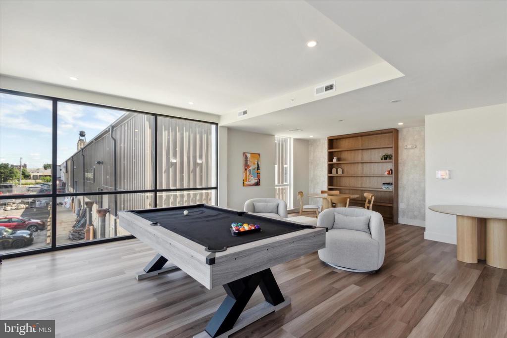 1775 N AMERICAN STREET Unit: 211
