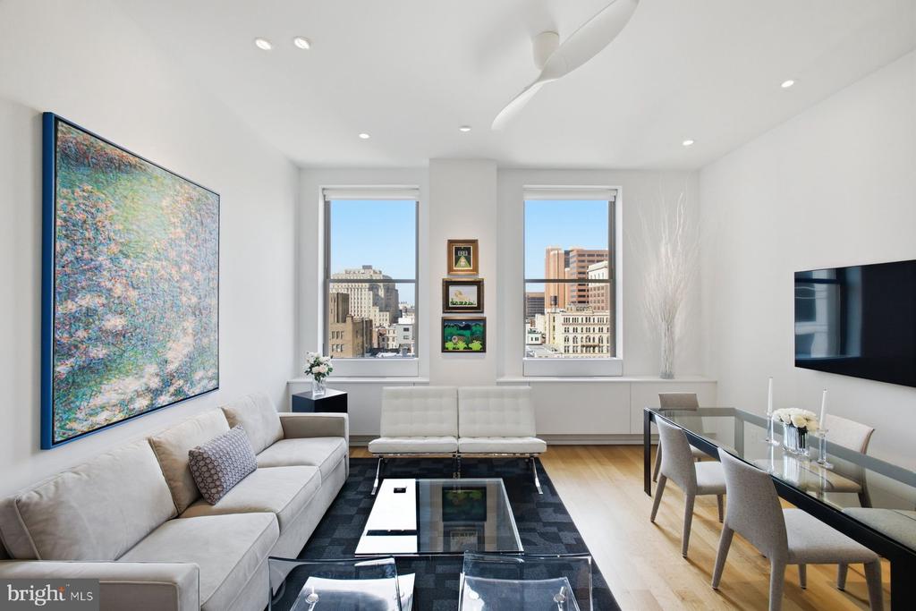 210 W WASHINGTON SQUARE Unit: 6N