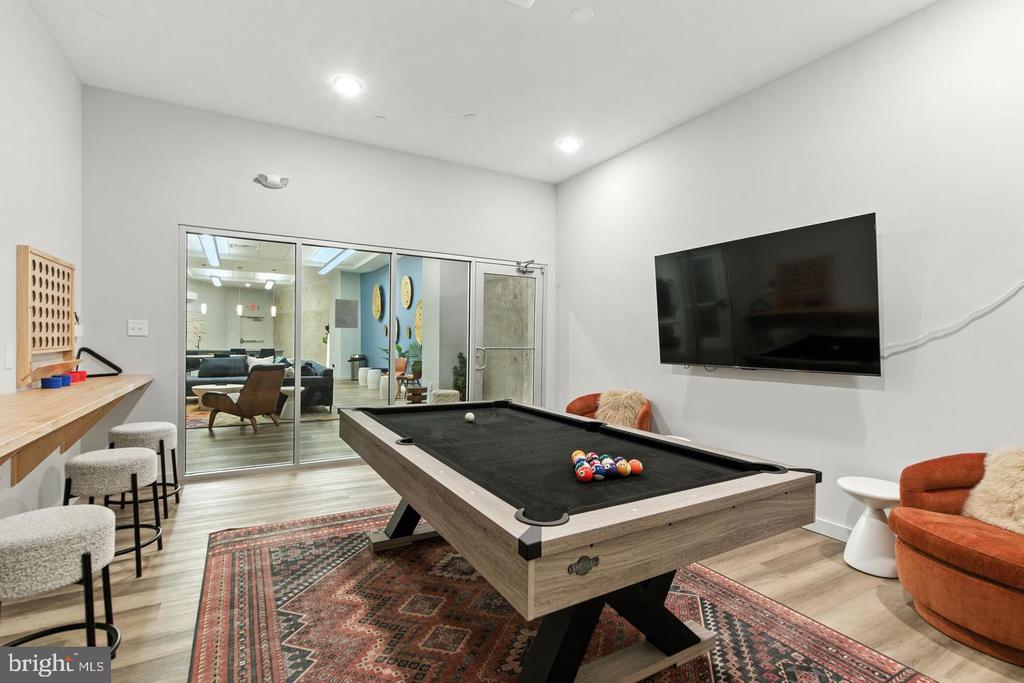 2110 E NORRIS STREET Unit: 416