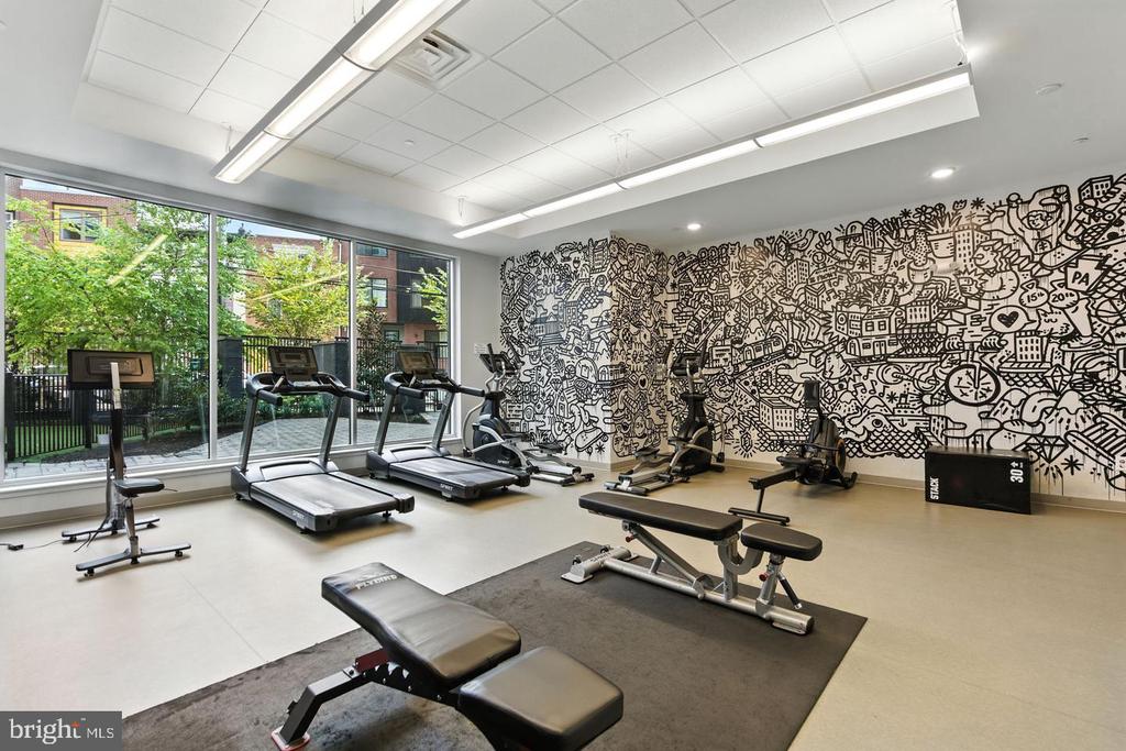 2110 E NORRIS STREET Unit: 615