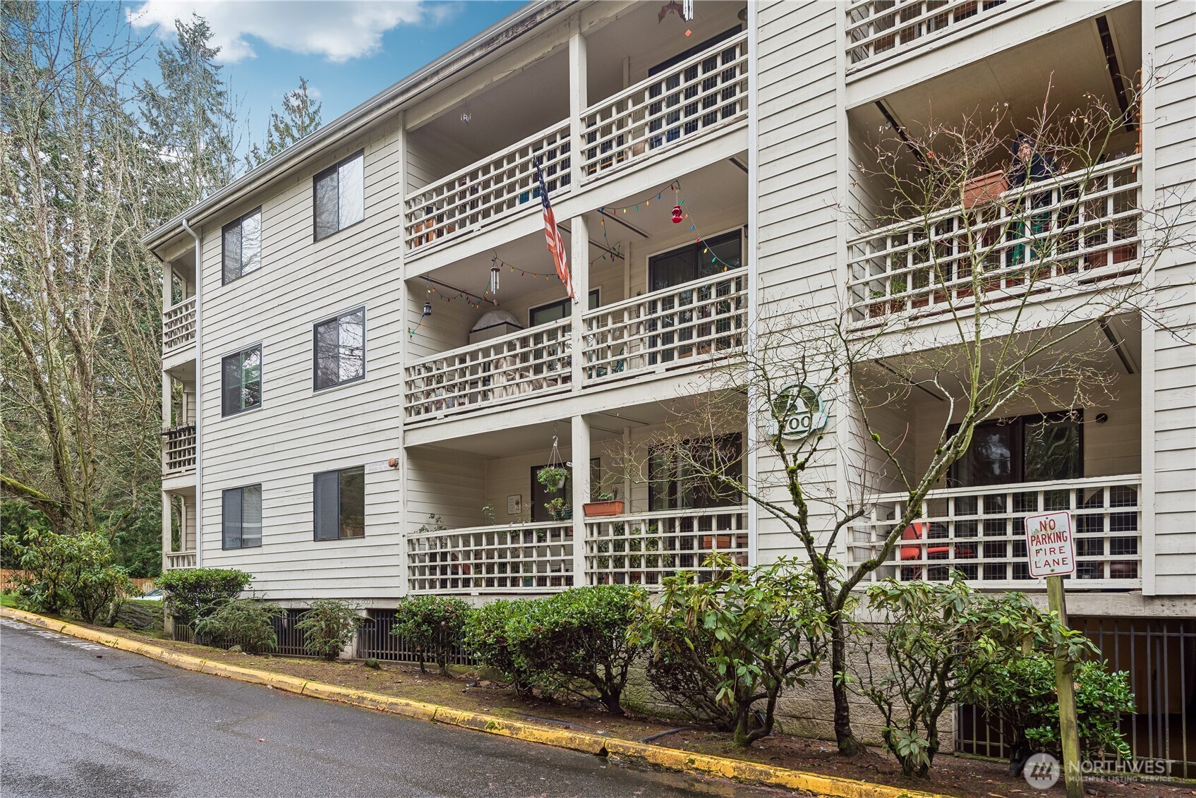 700 N 160th Street Unit: A110