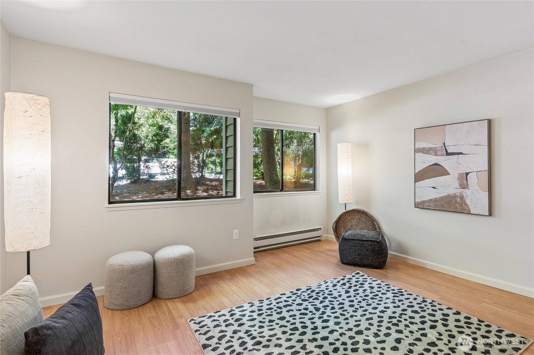 1354 Bellevue Way NE Unit: 3