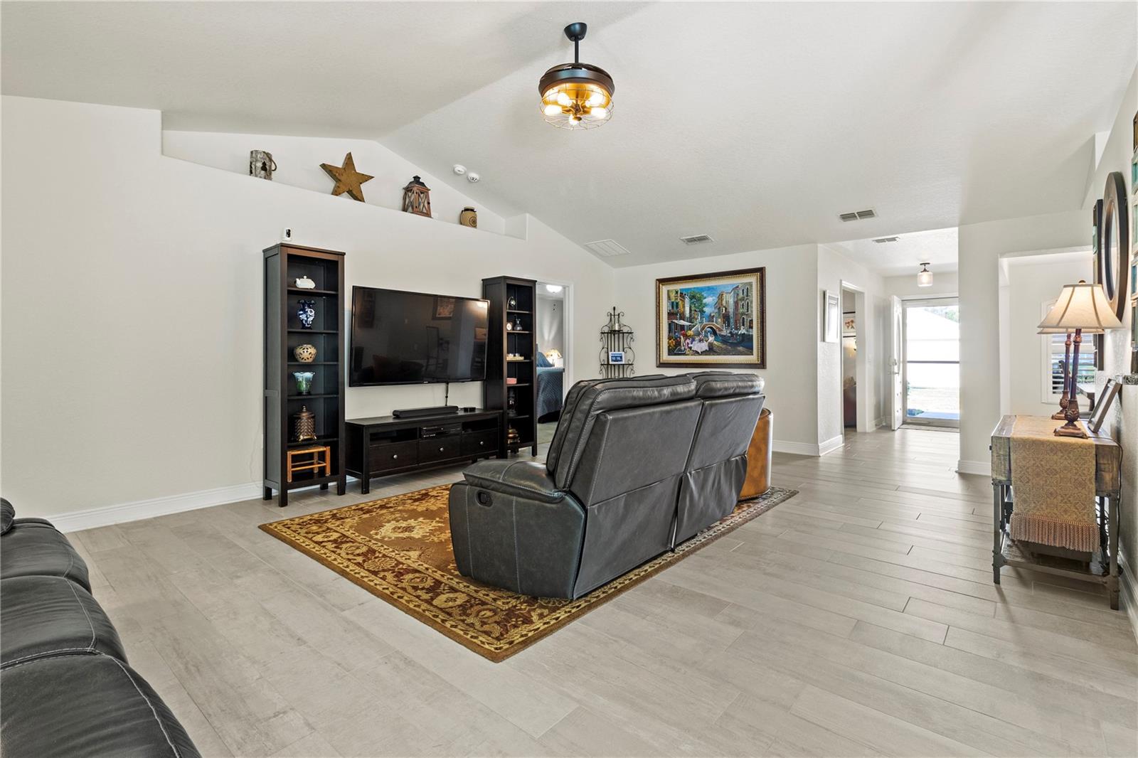 1519 BLUE SKY BLVD
