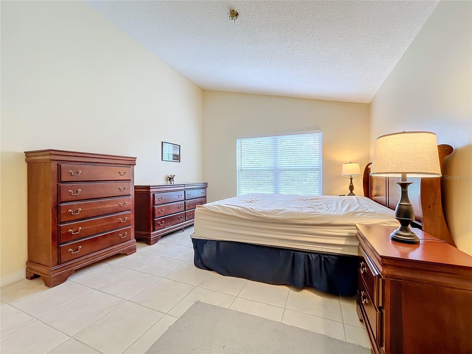 2760 WHISPER LAKES CLUB CIR