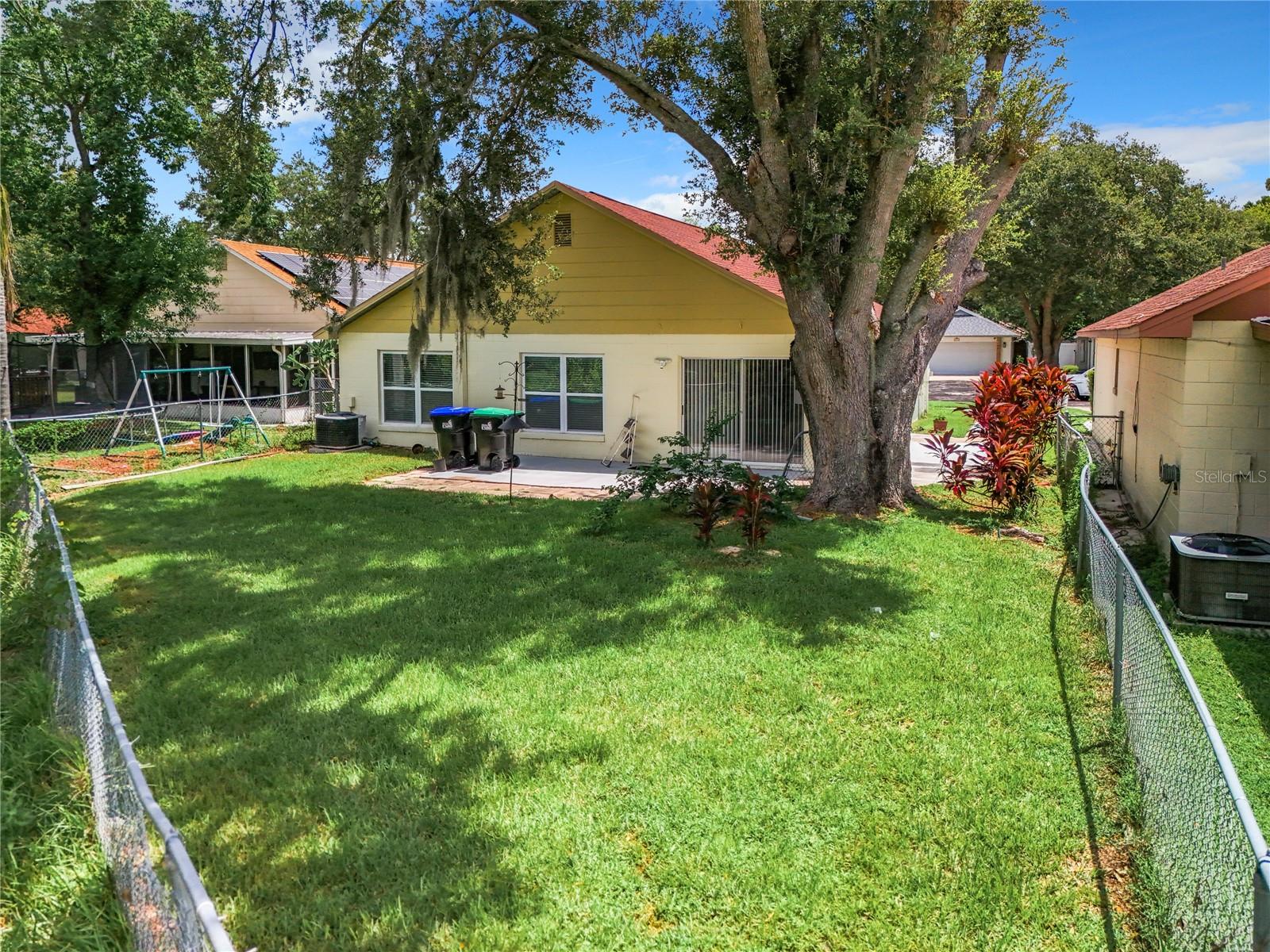 2760 WHISPER LAKES CLUB CIR