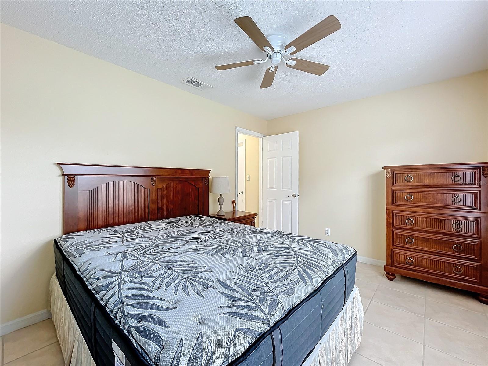 2760 WHISPER LAKES CLUB CIR
