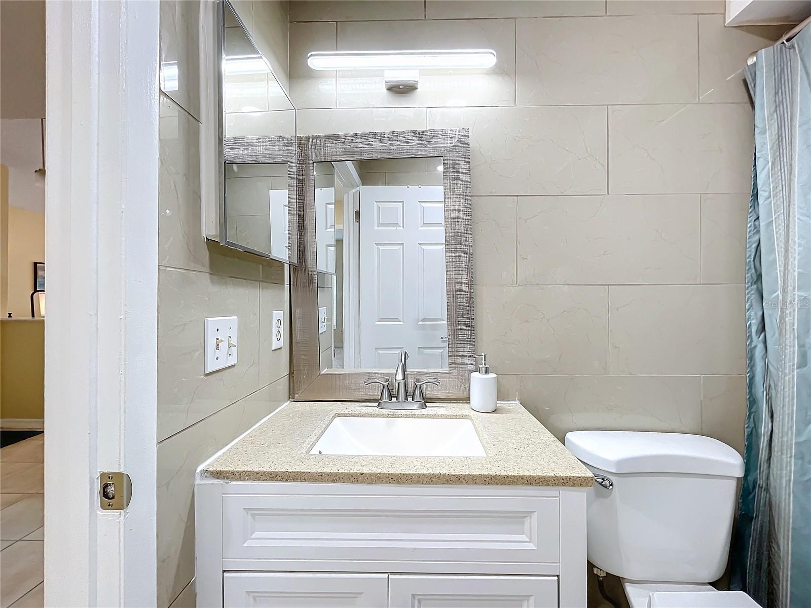 2760 WHISPER LAKES CLUB CIR