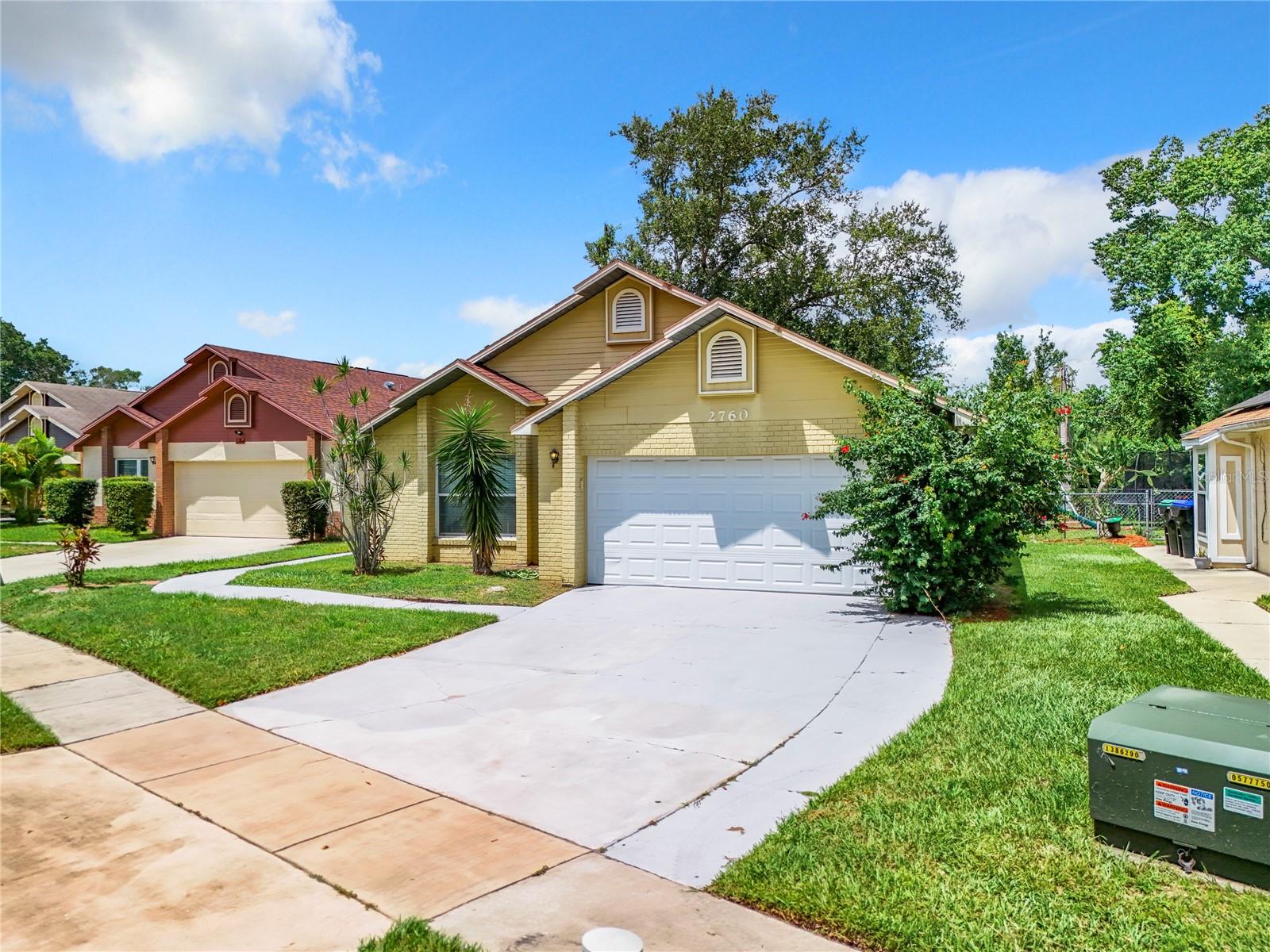 2760 WHISPER LAKES CLUB CIR