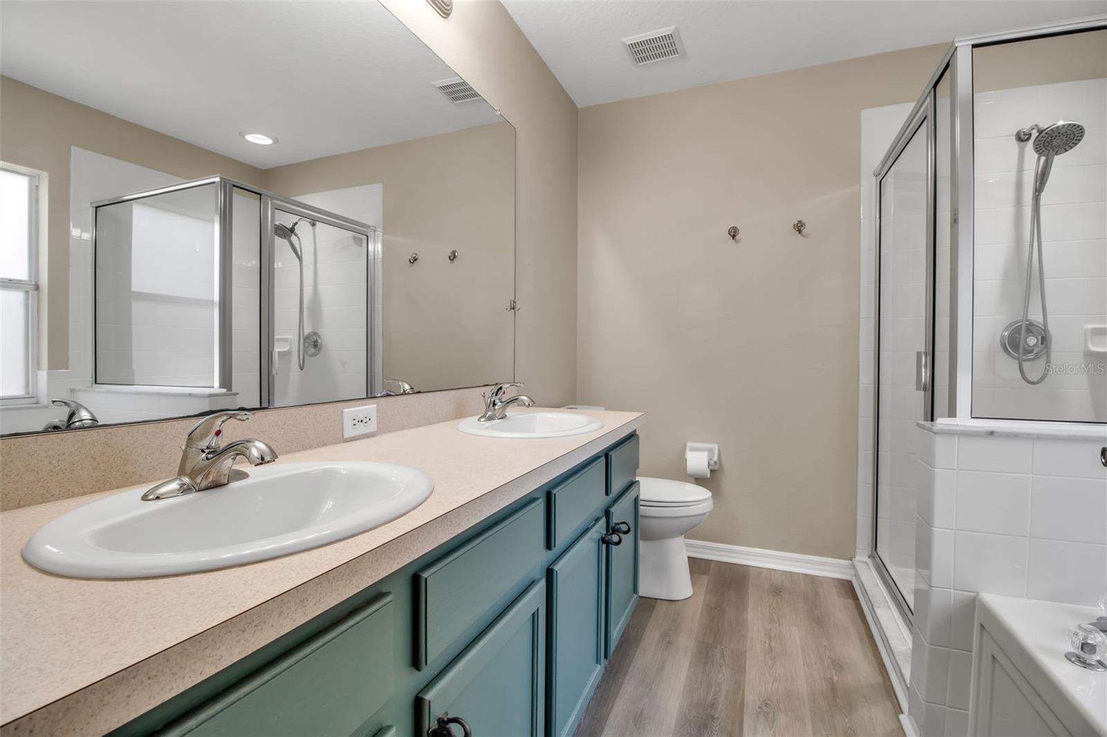 9628 CYPRESS HARBOR DR