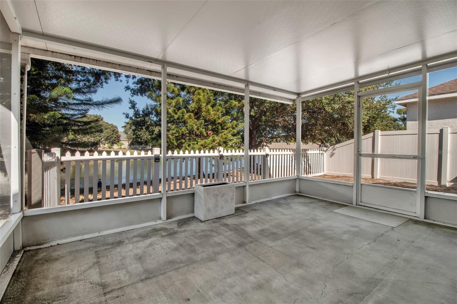 9628 CYPRESS HARBOR DR