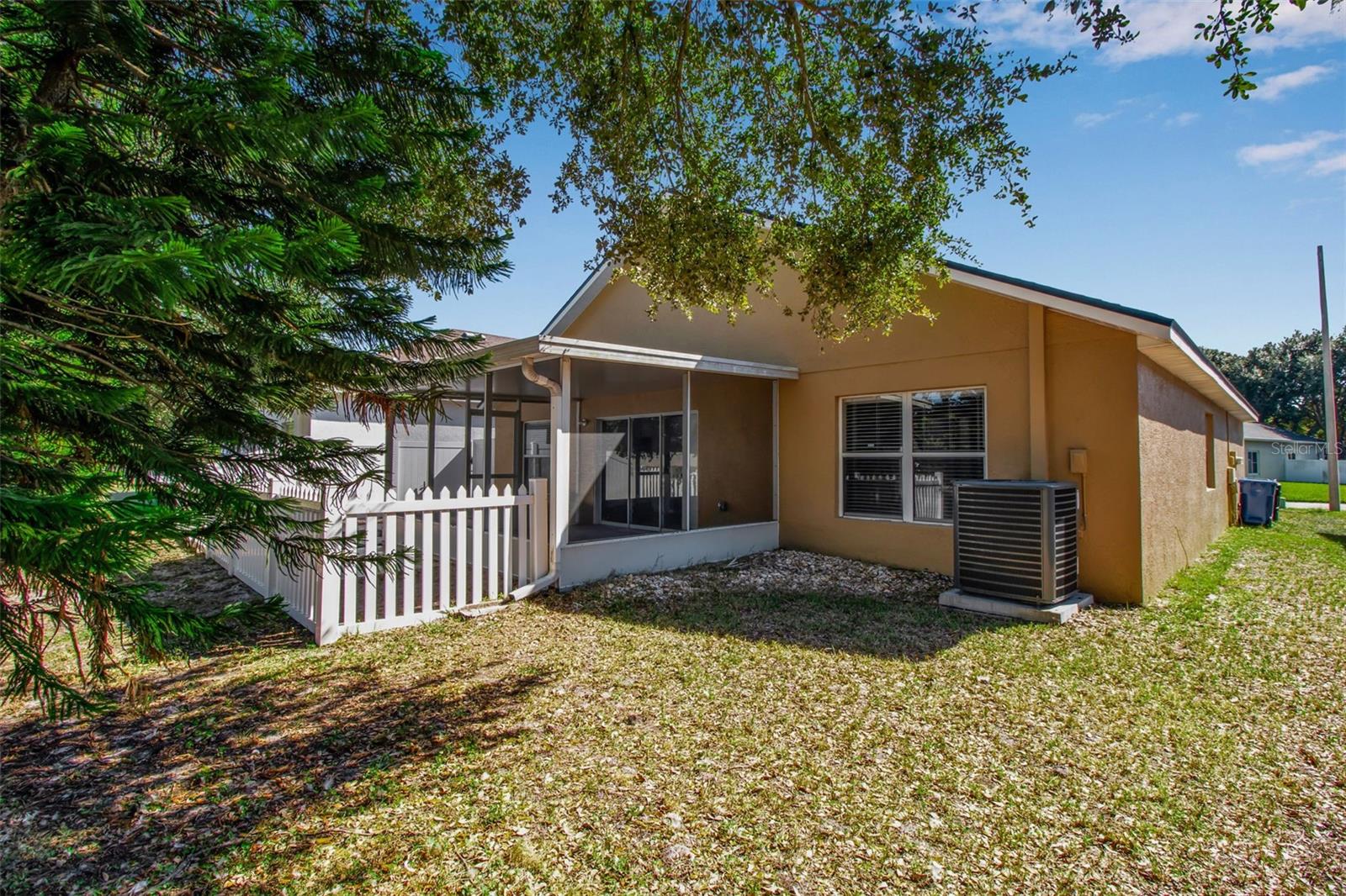 9628 CYPRESS HARBOR DR