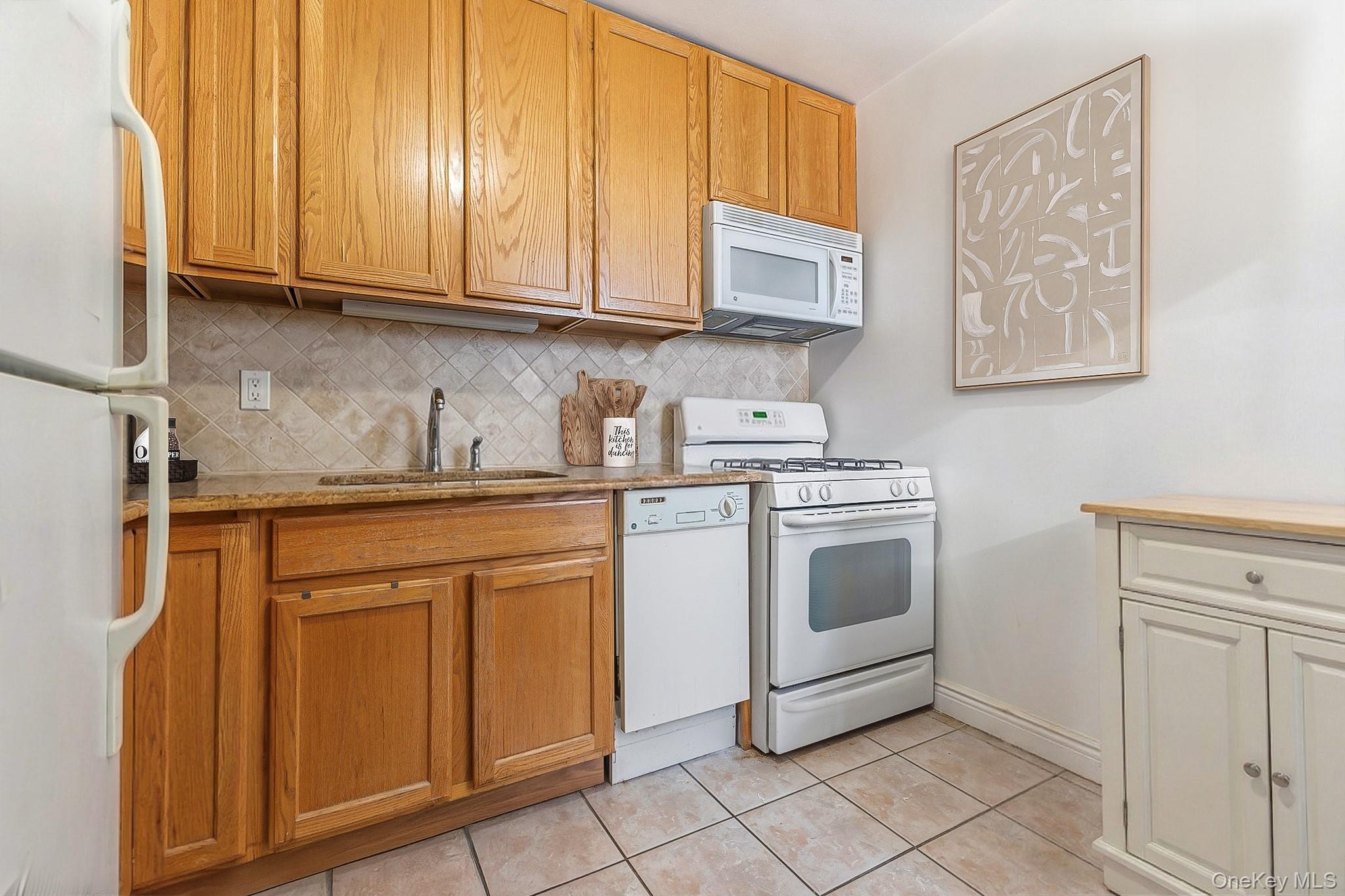 5621 Netherland Avenue Unit: 6B