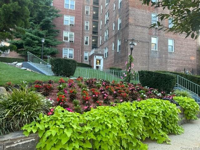 5621 Netherland Avenue Unit: 6B