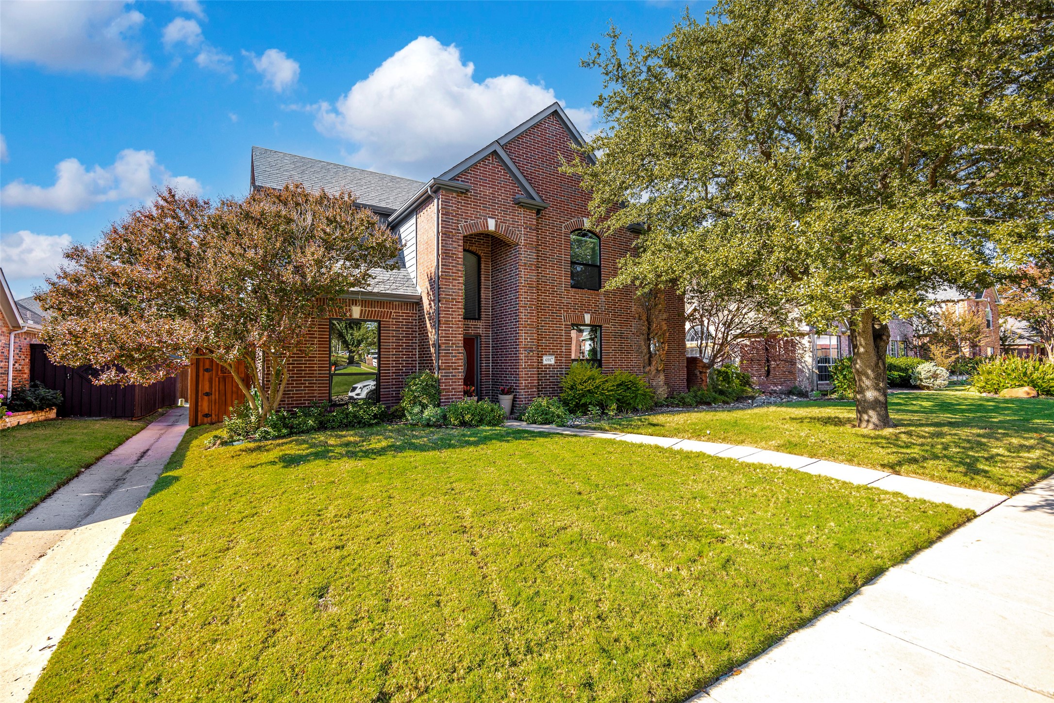 6917 Pensacola Drive