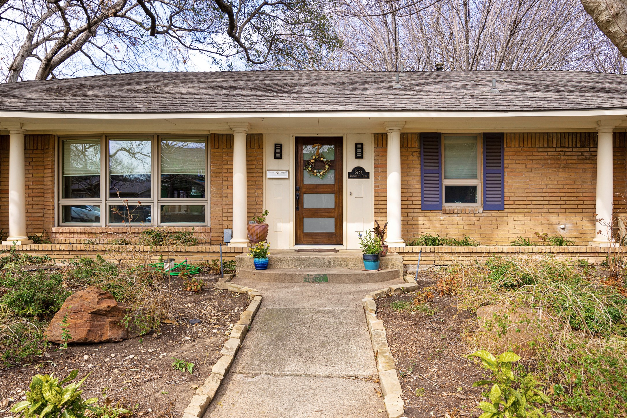 3787 Vinecrest Drive