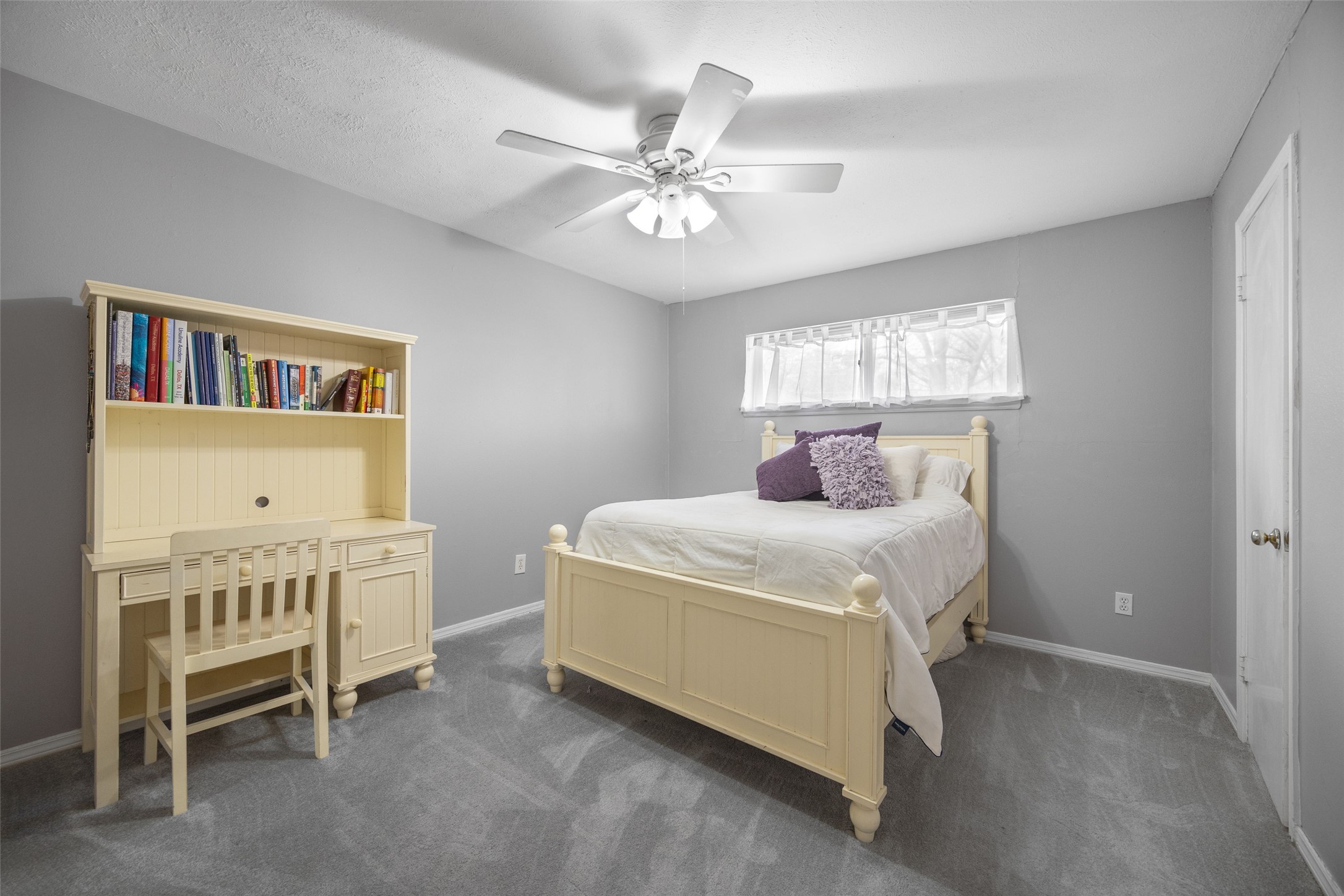 3787 Vinecrest Drive