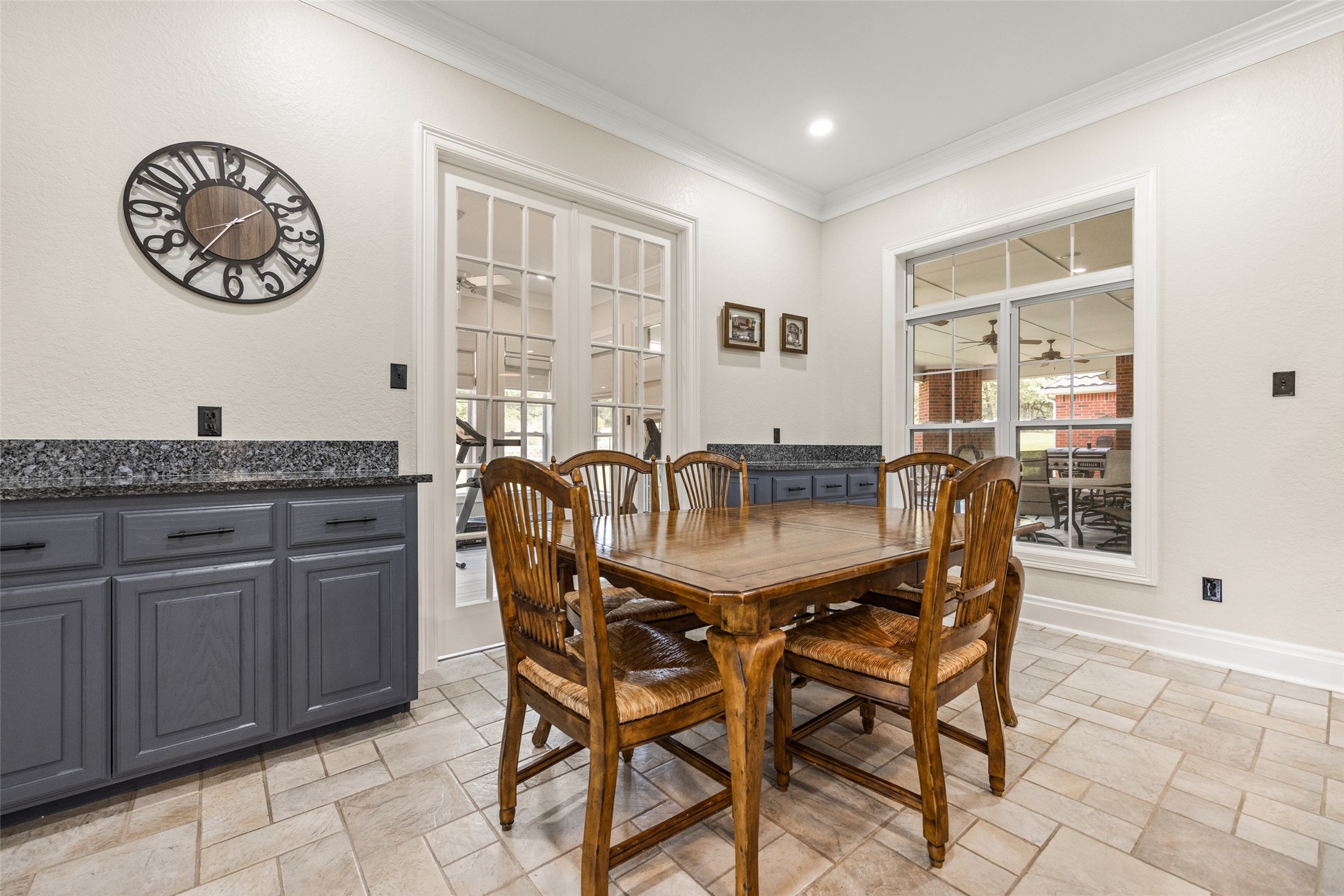 4390 Stonebridge