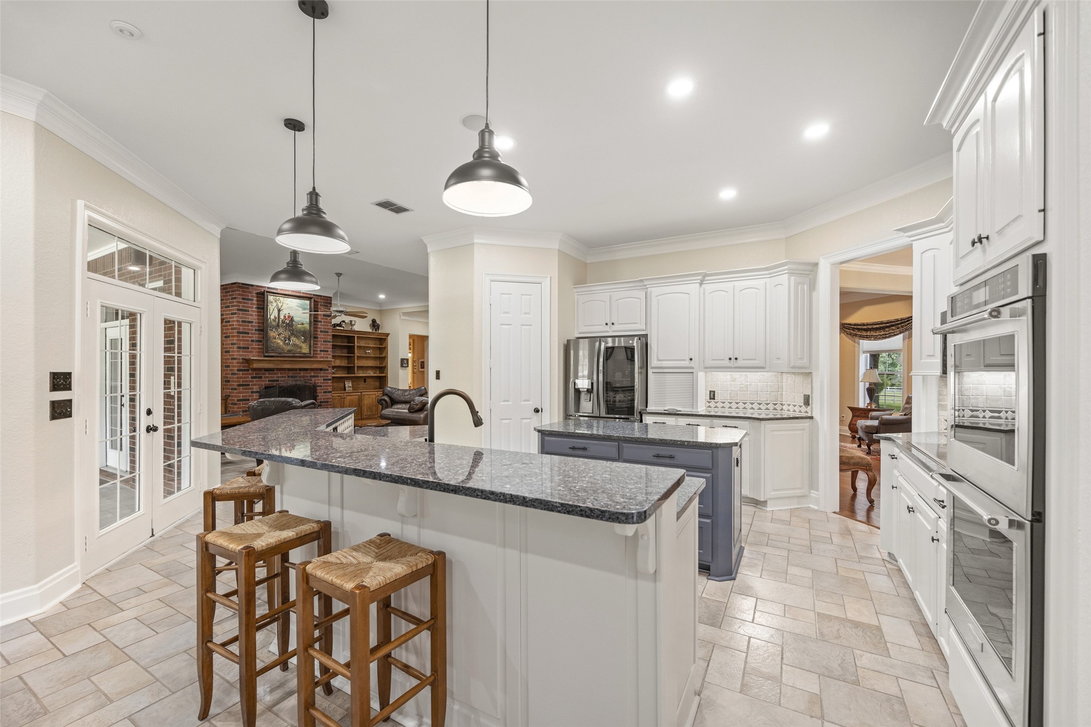 4390 Stonebridge