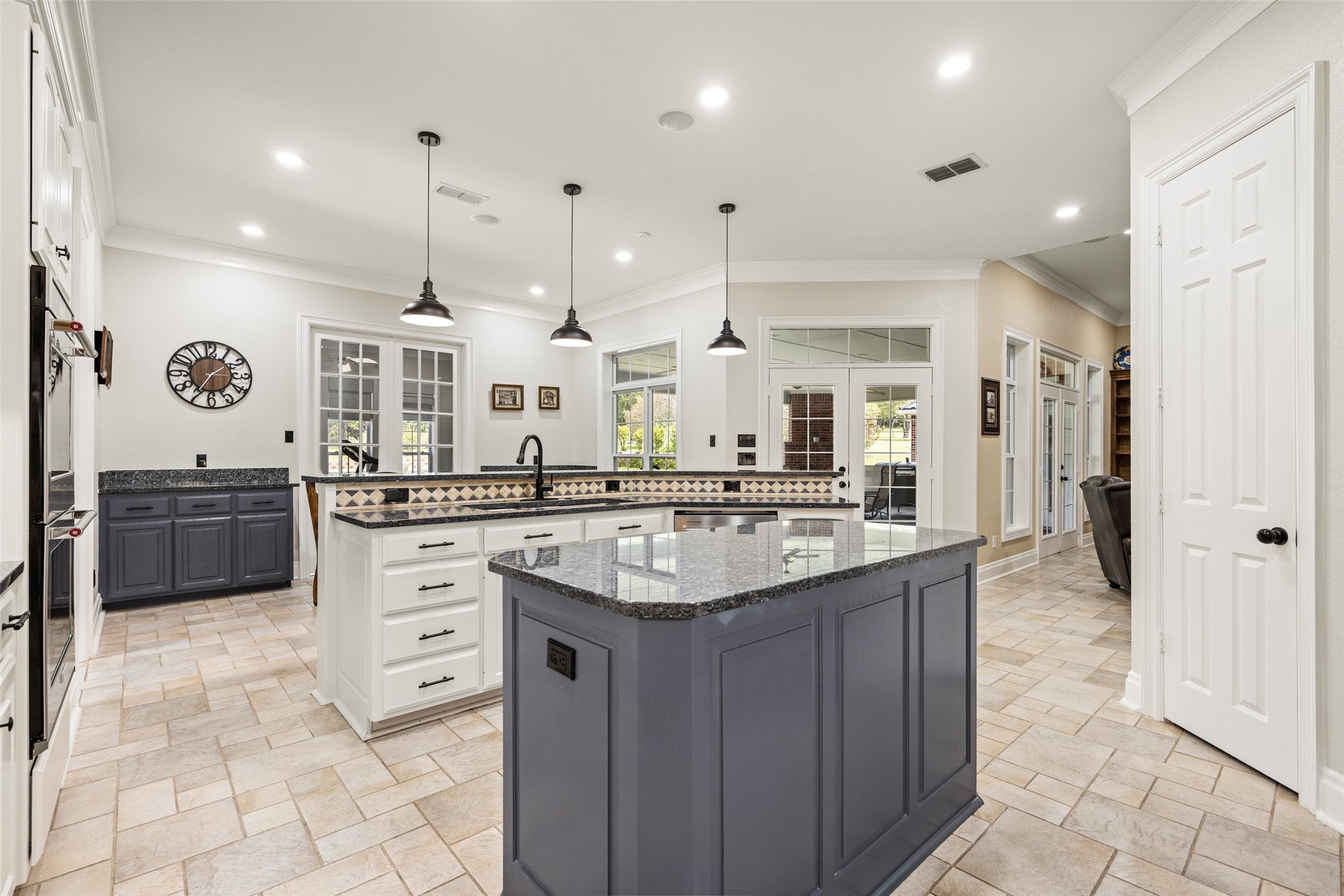 4390 Stonebridge