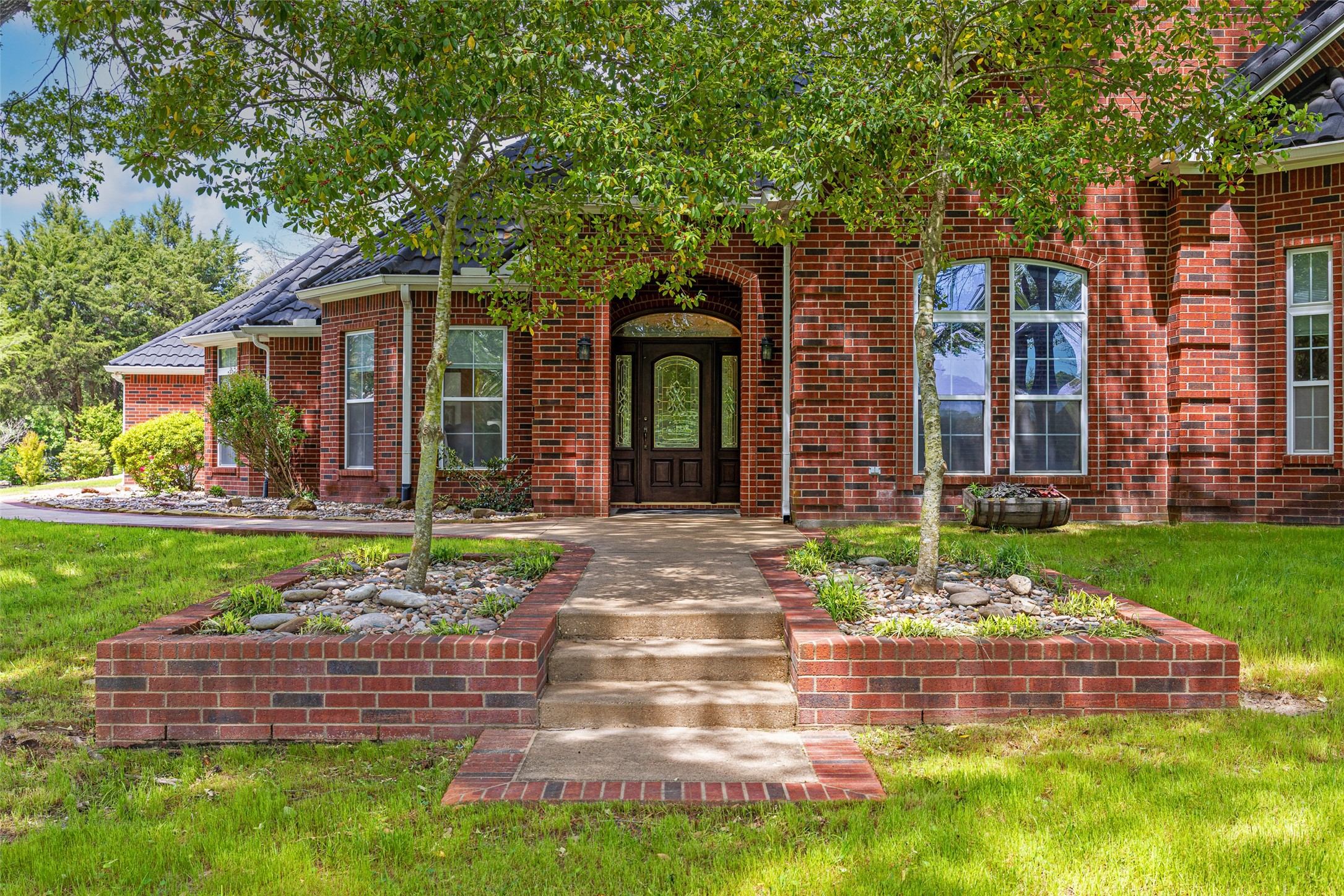 4390 Stonebridge