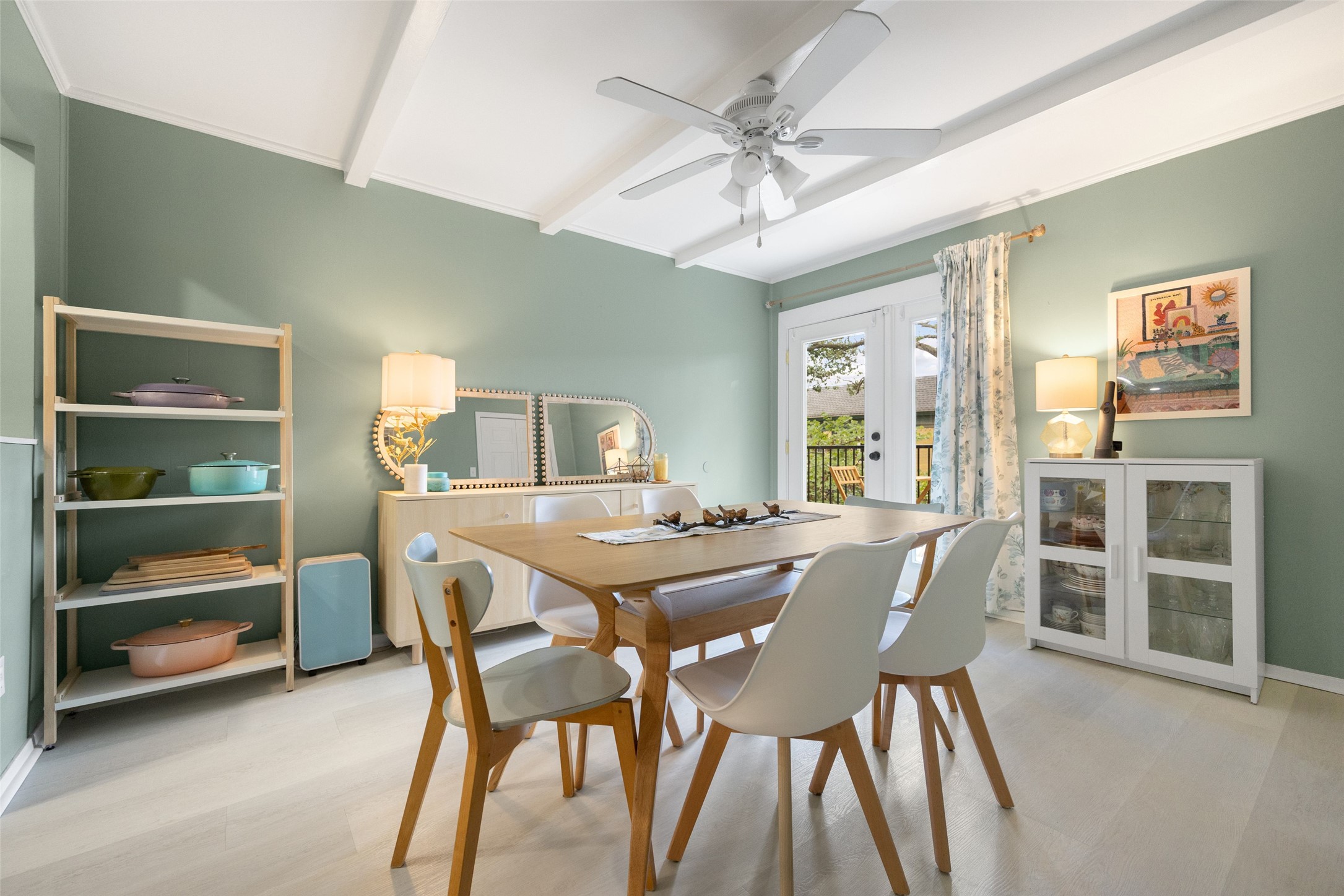 6018 E University Boulevard 201