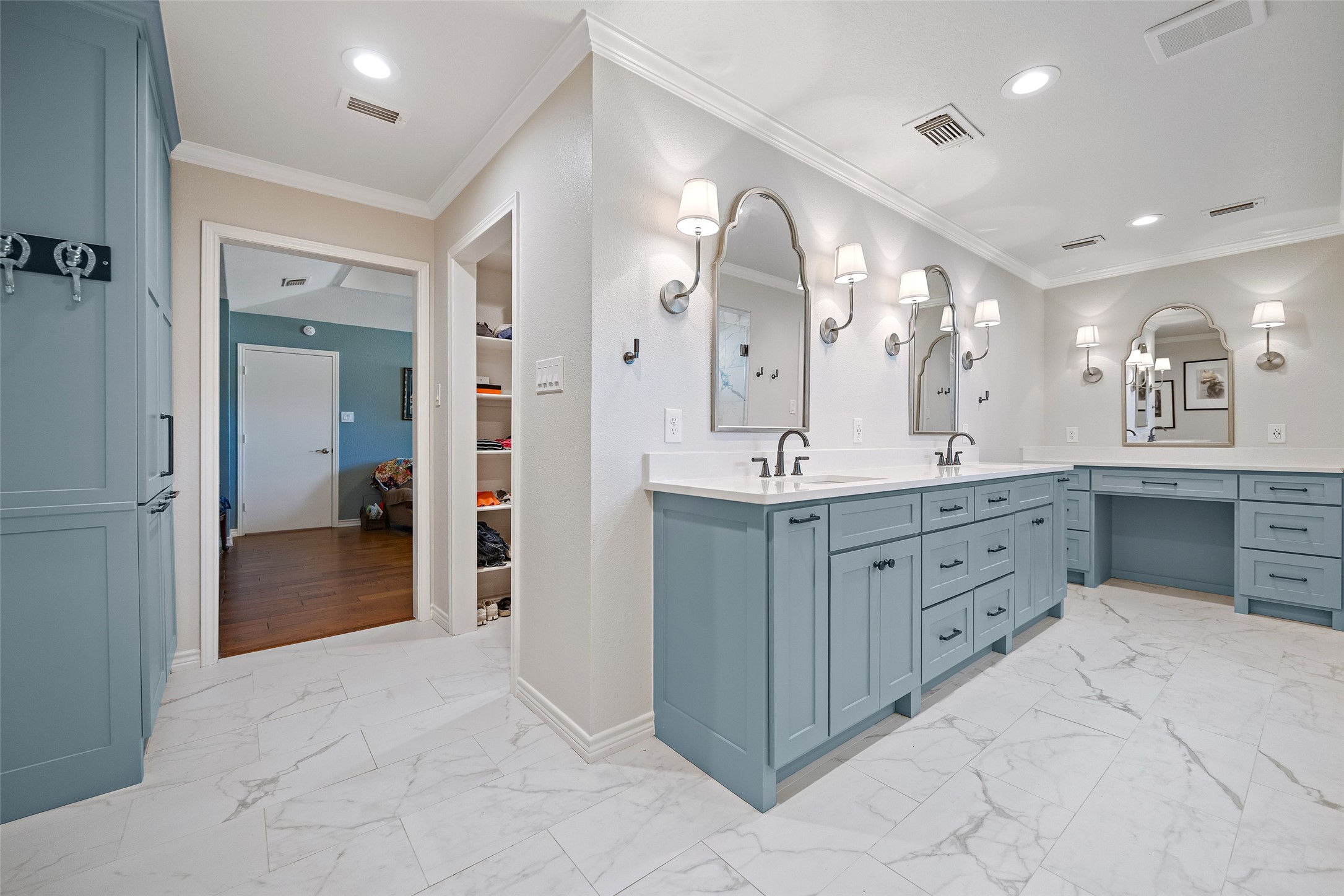 234 Whispering Trails Street