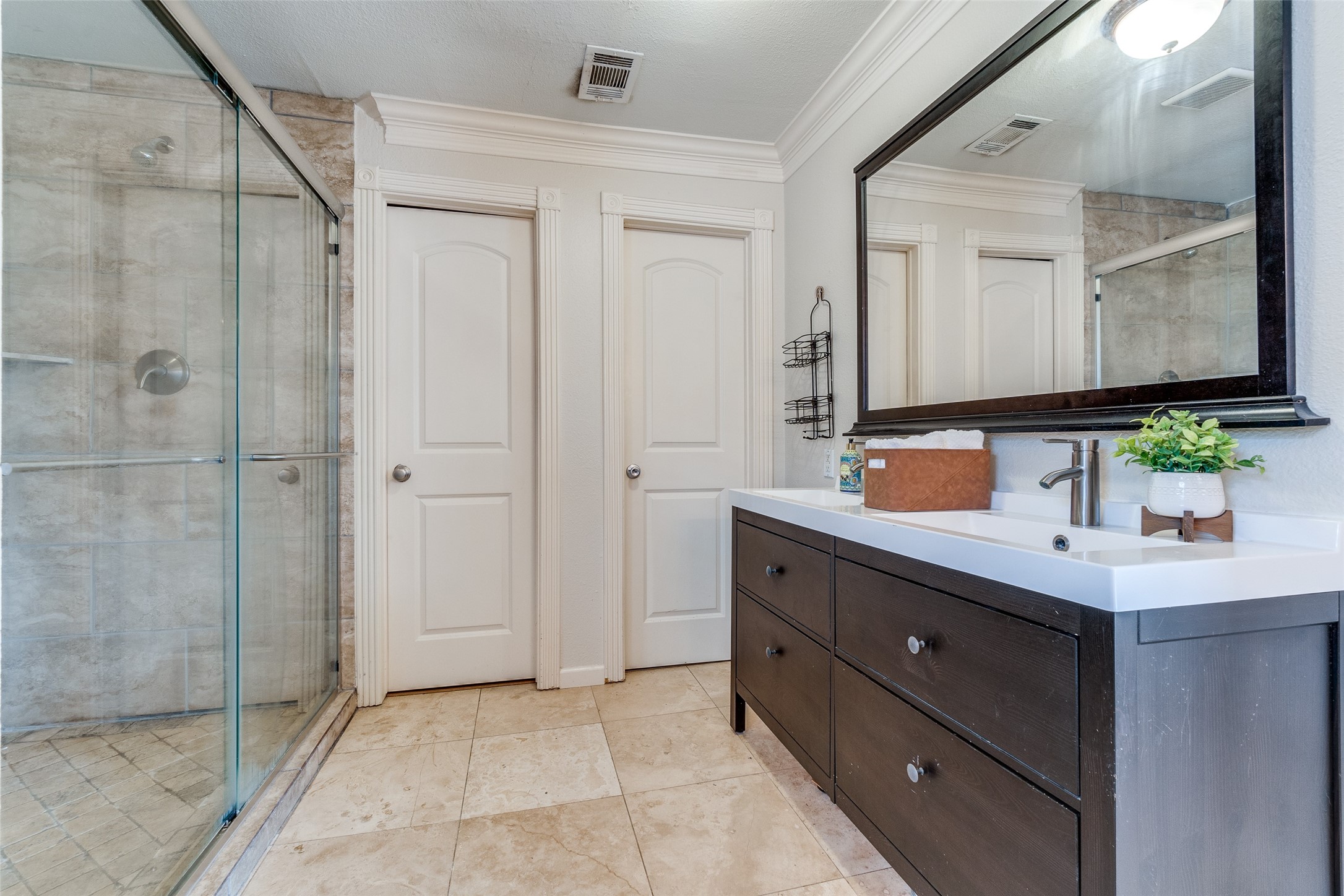 2501 Briarcliff Drive