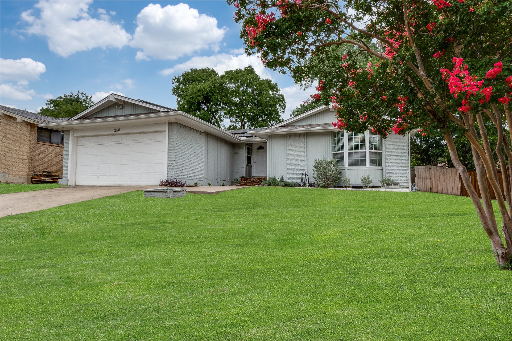 2501 Briarcliff Drive