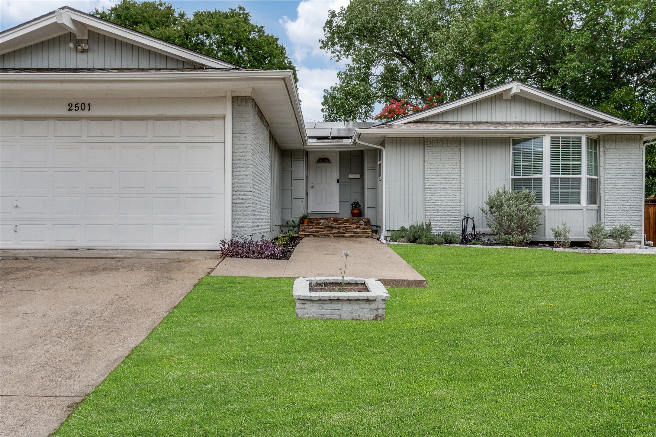 2501 Briarcliff Drive