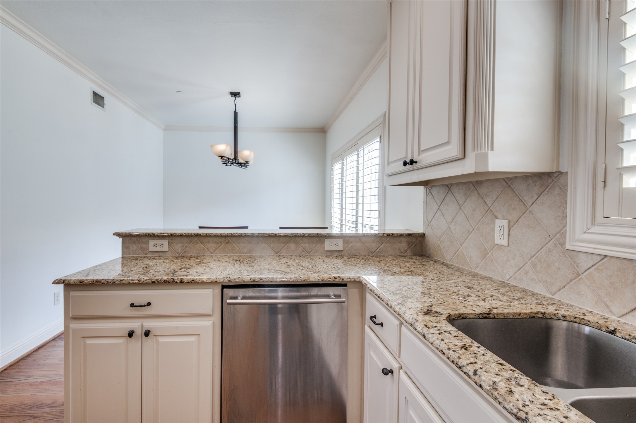 3420 Westminster Avenue 3