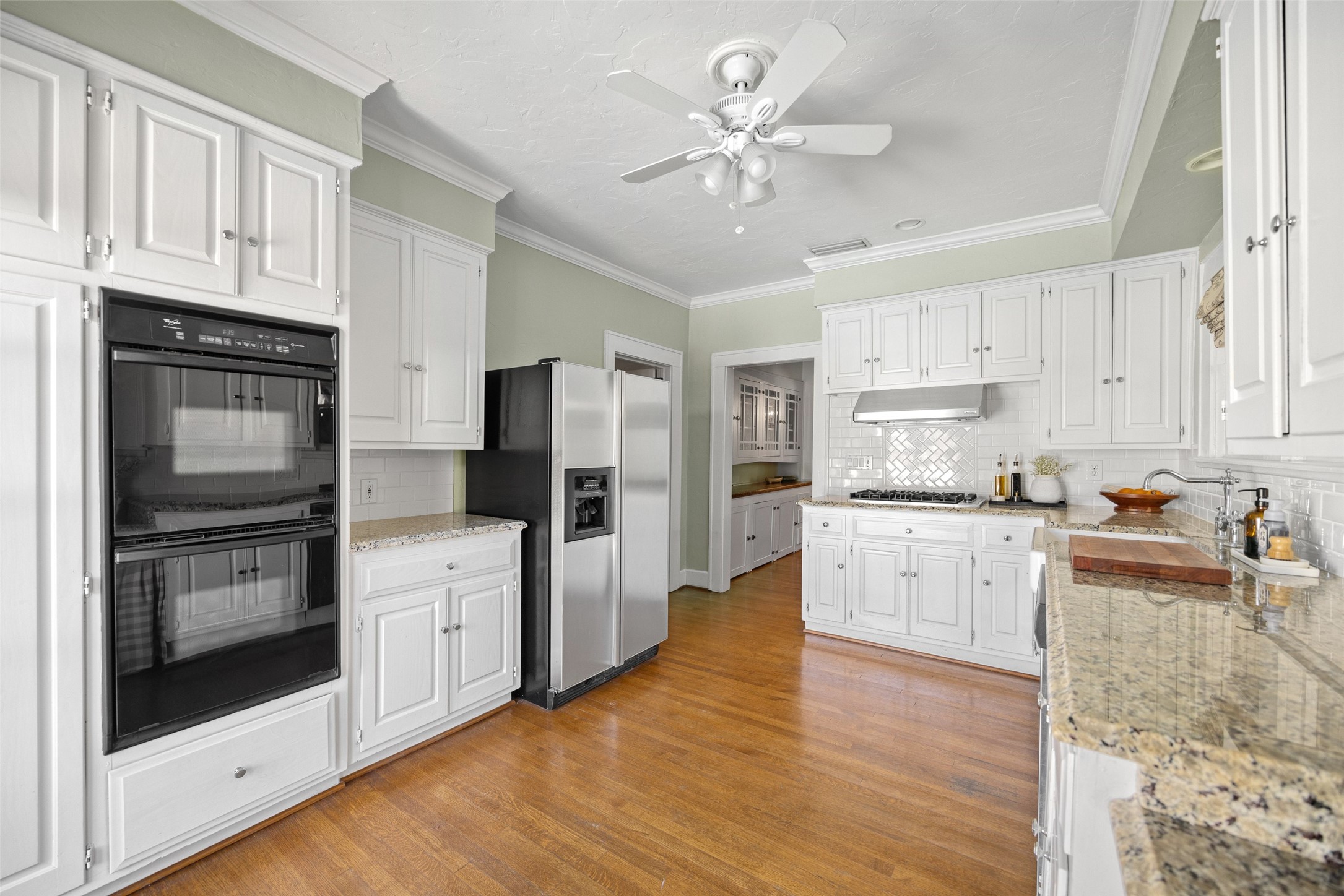 5523 Ridgedale Avenue