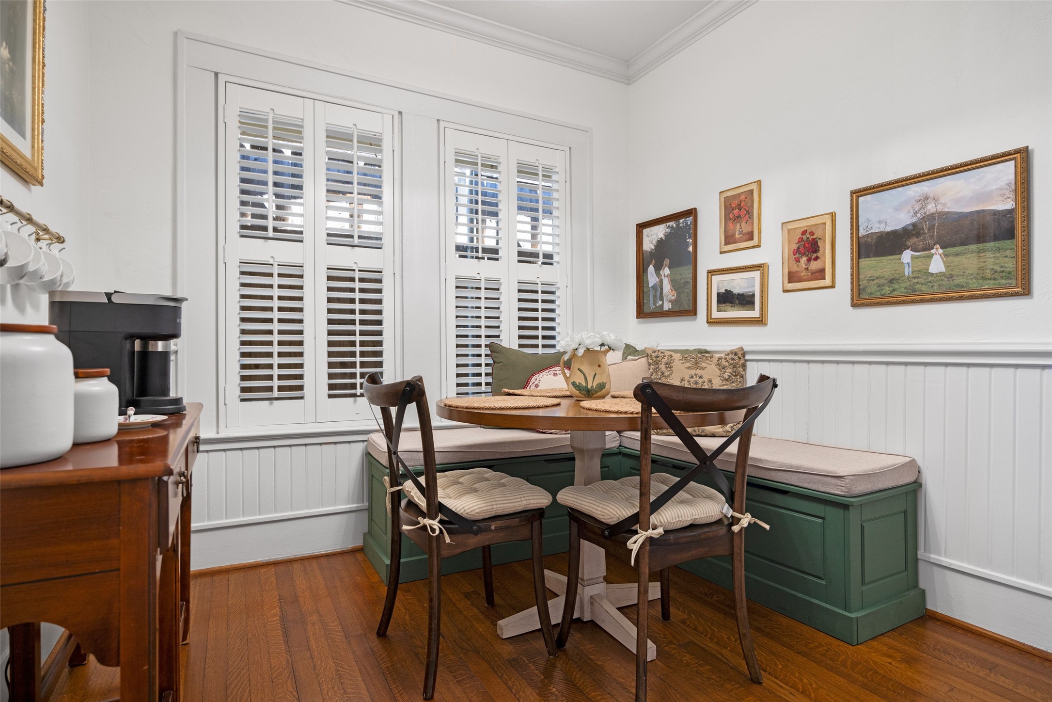 5523 Ridgedale Avenue