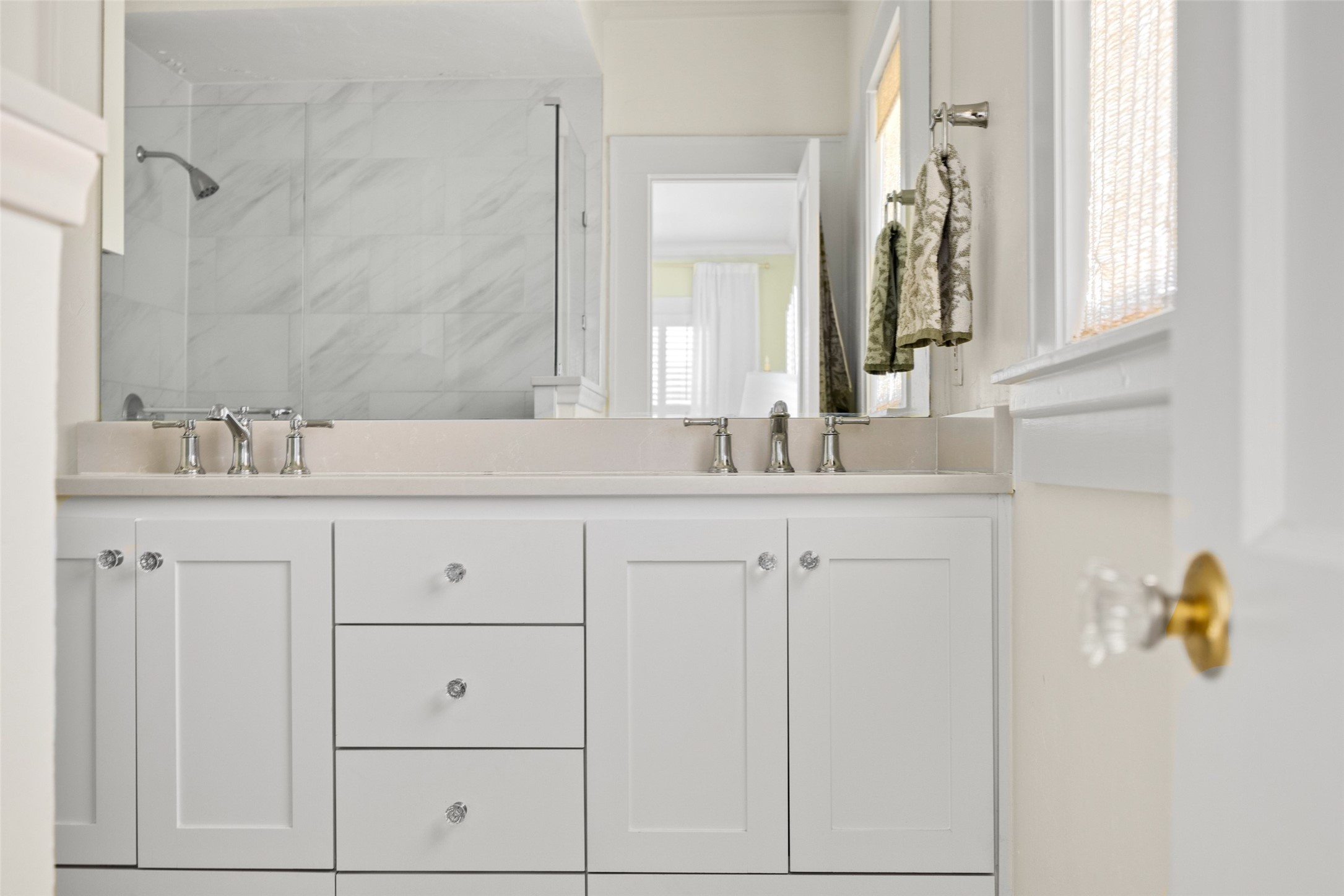 5523 Ridgedale Avenue