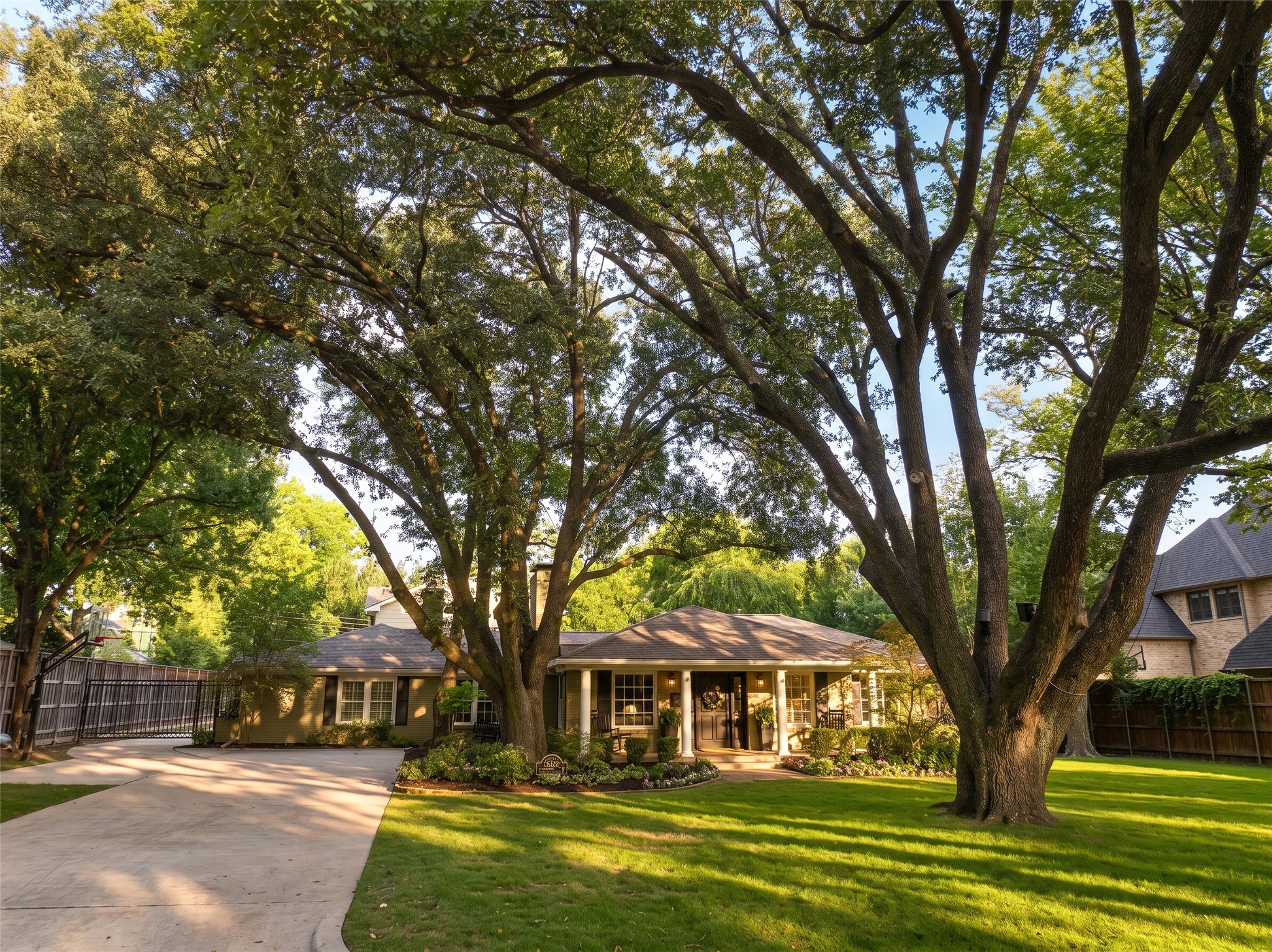 4243 Beechwood Lane