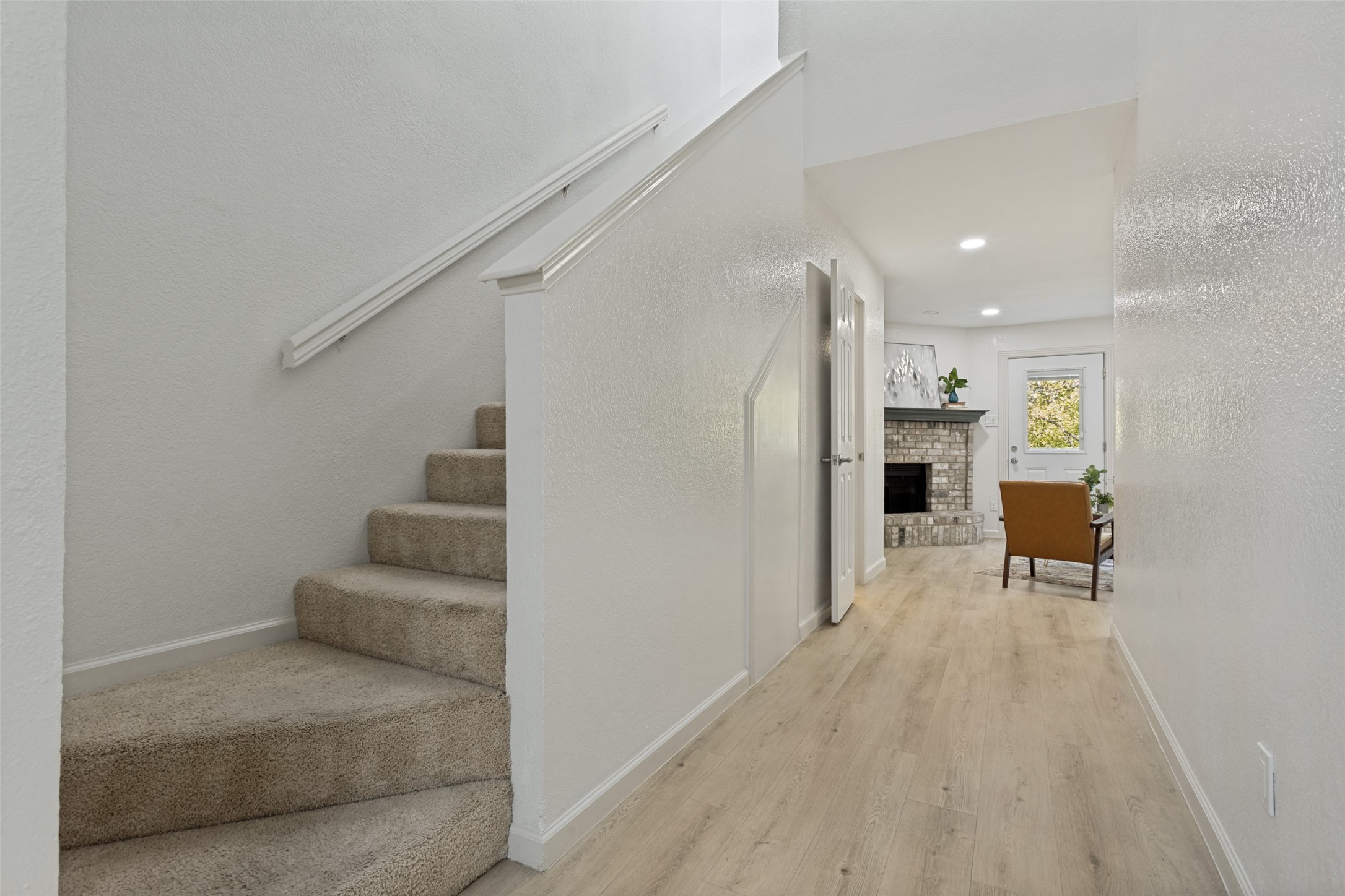 1229 Forest Cove Lane