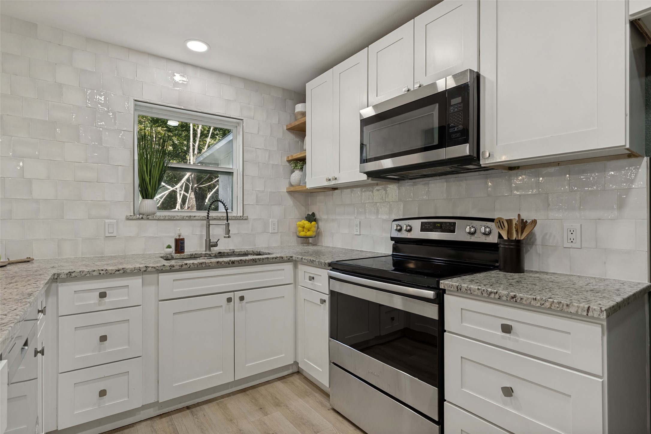 1229 Forest Cove Lane