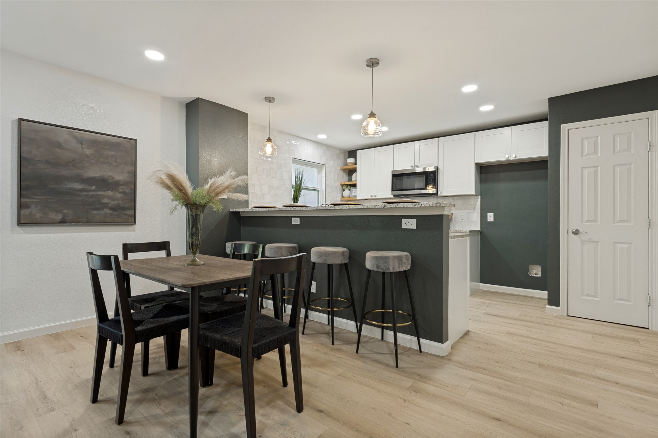 1229 Forest Cove Lane