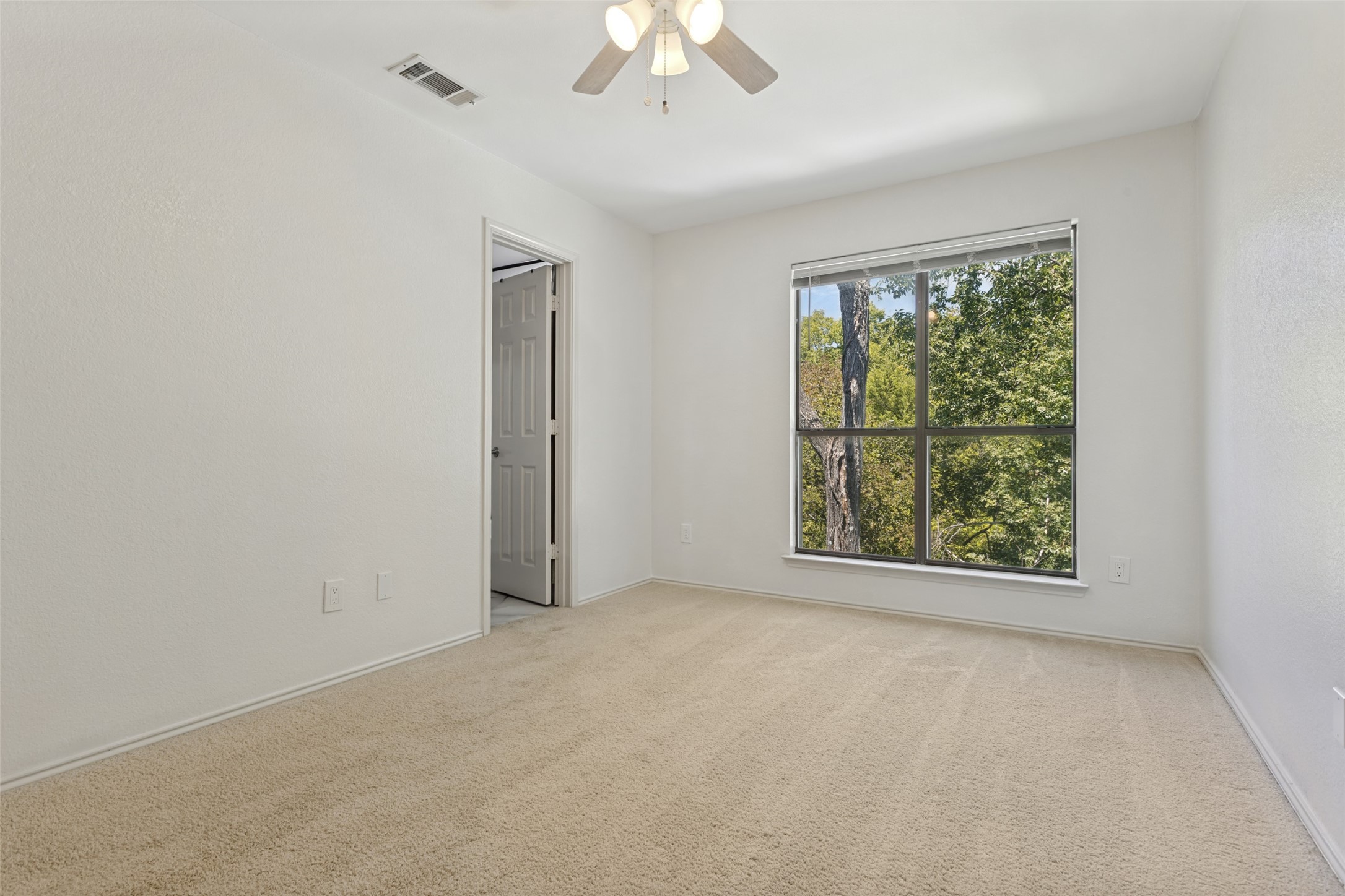 1229 Forest Cove Lane