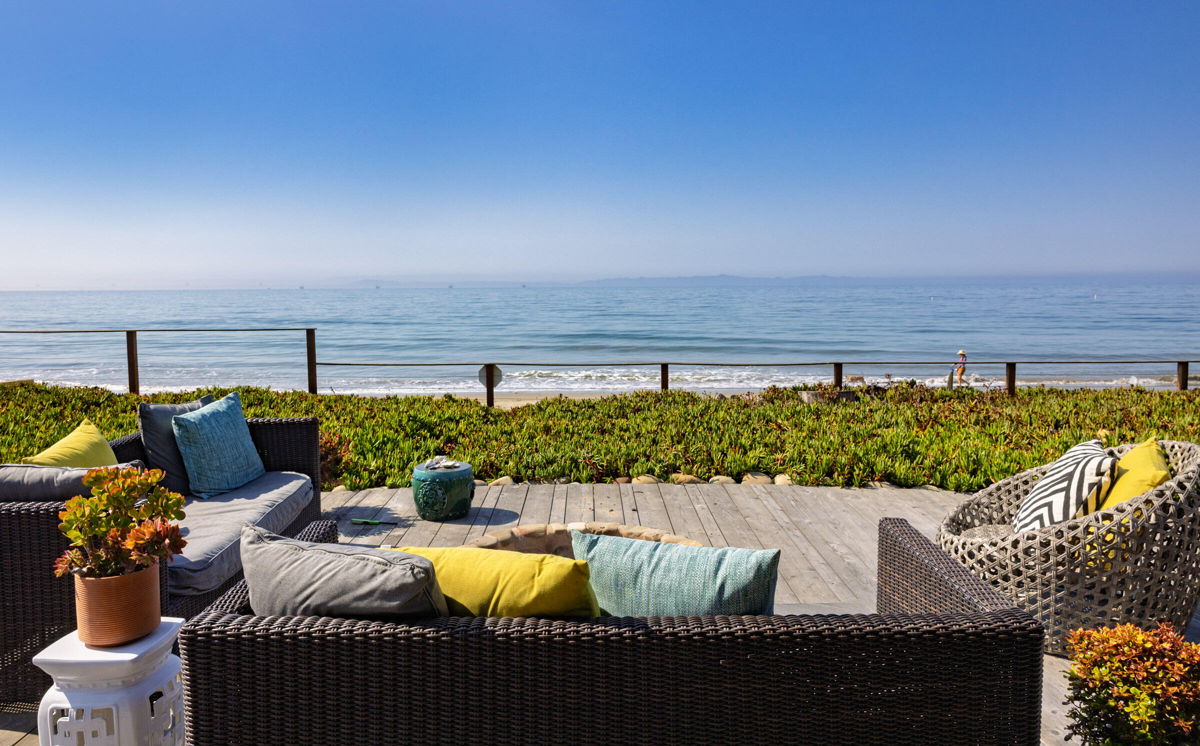 1695 Fernald Point Lane, MONTECITO