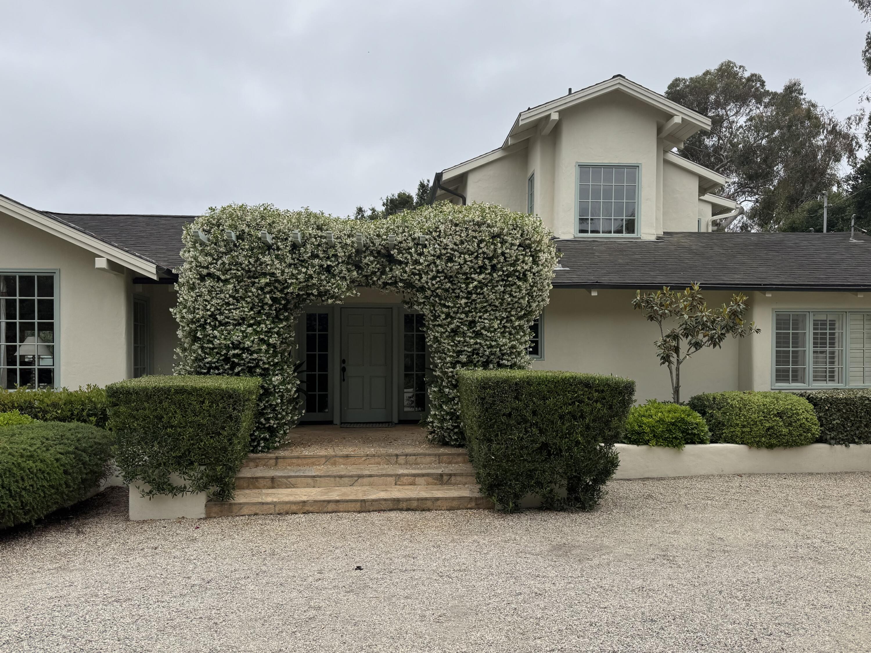 647 Tabor Lane