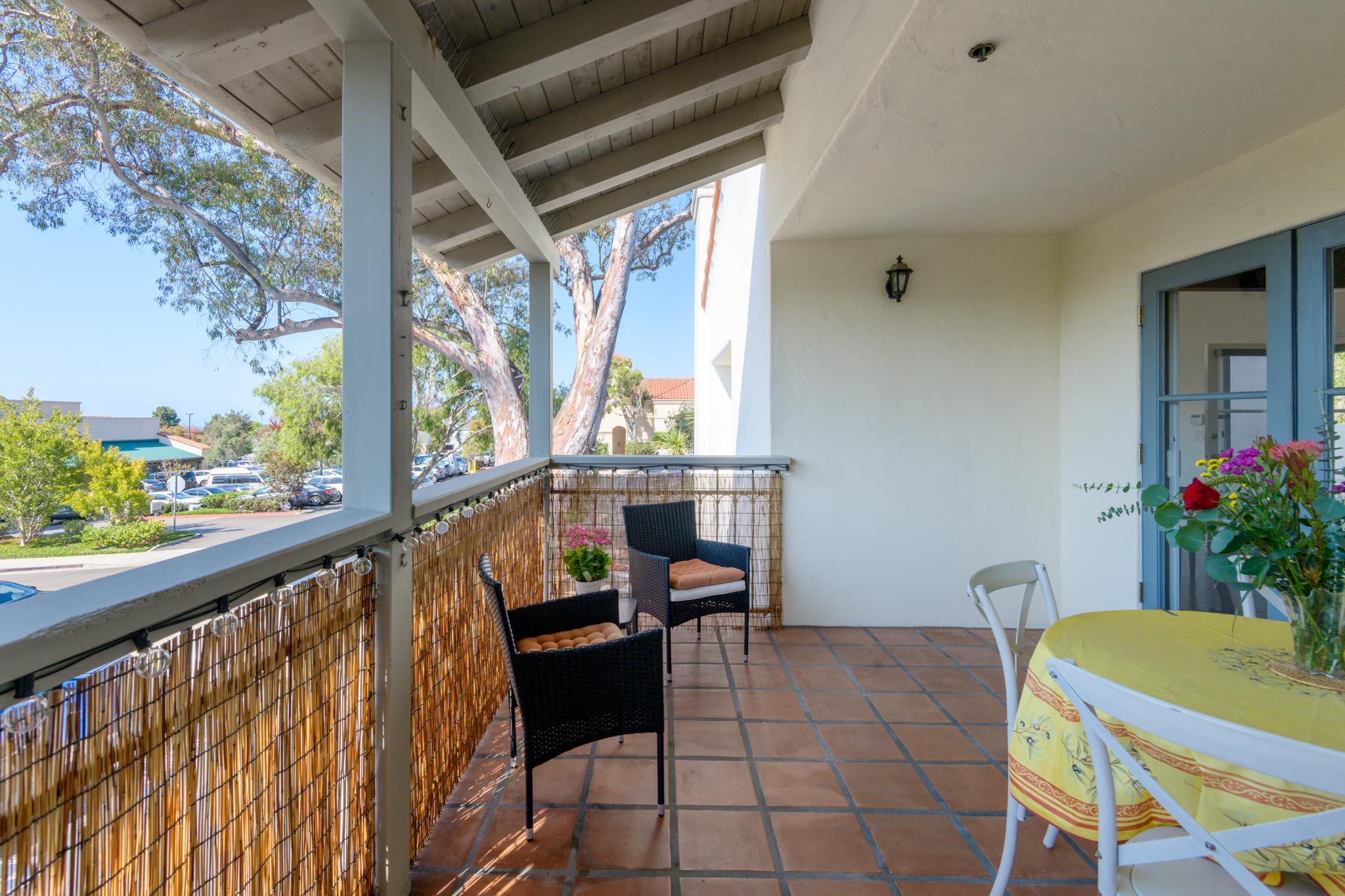 1809 Cliff Drive Apt 1