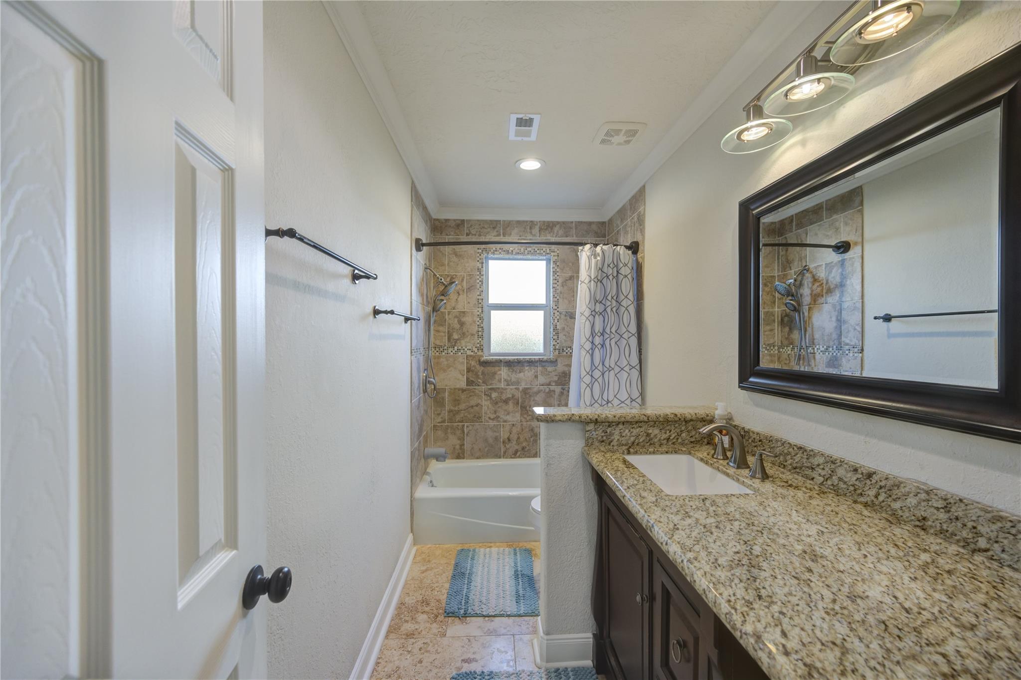 2410 Parkview Drive, Pearland