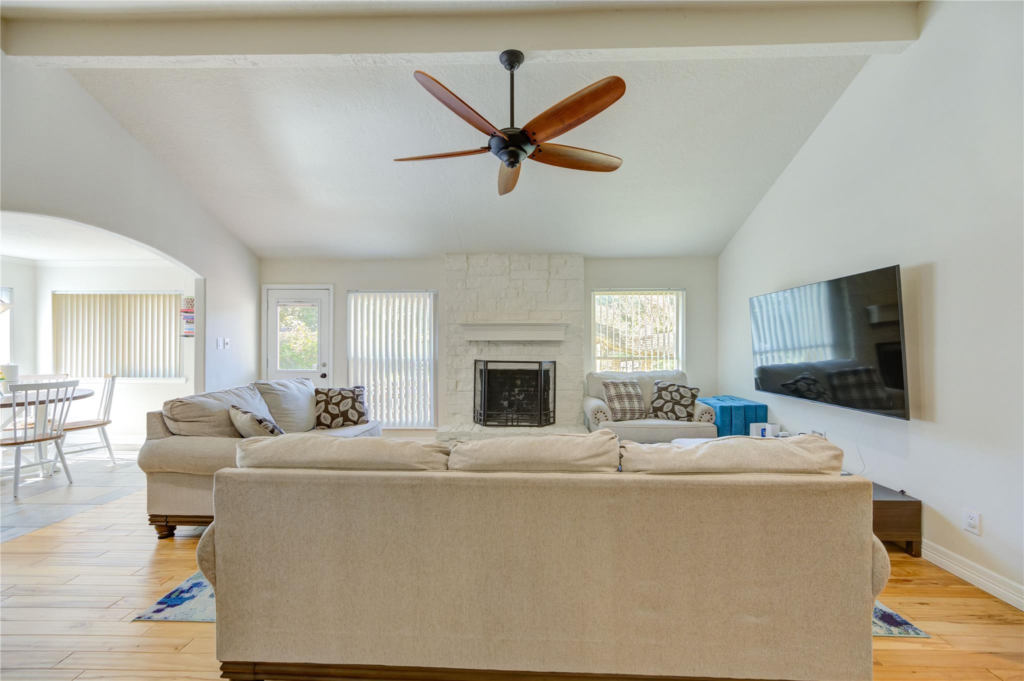 2410 Parkview Drive, Pearland