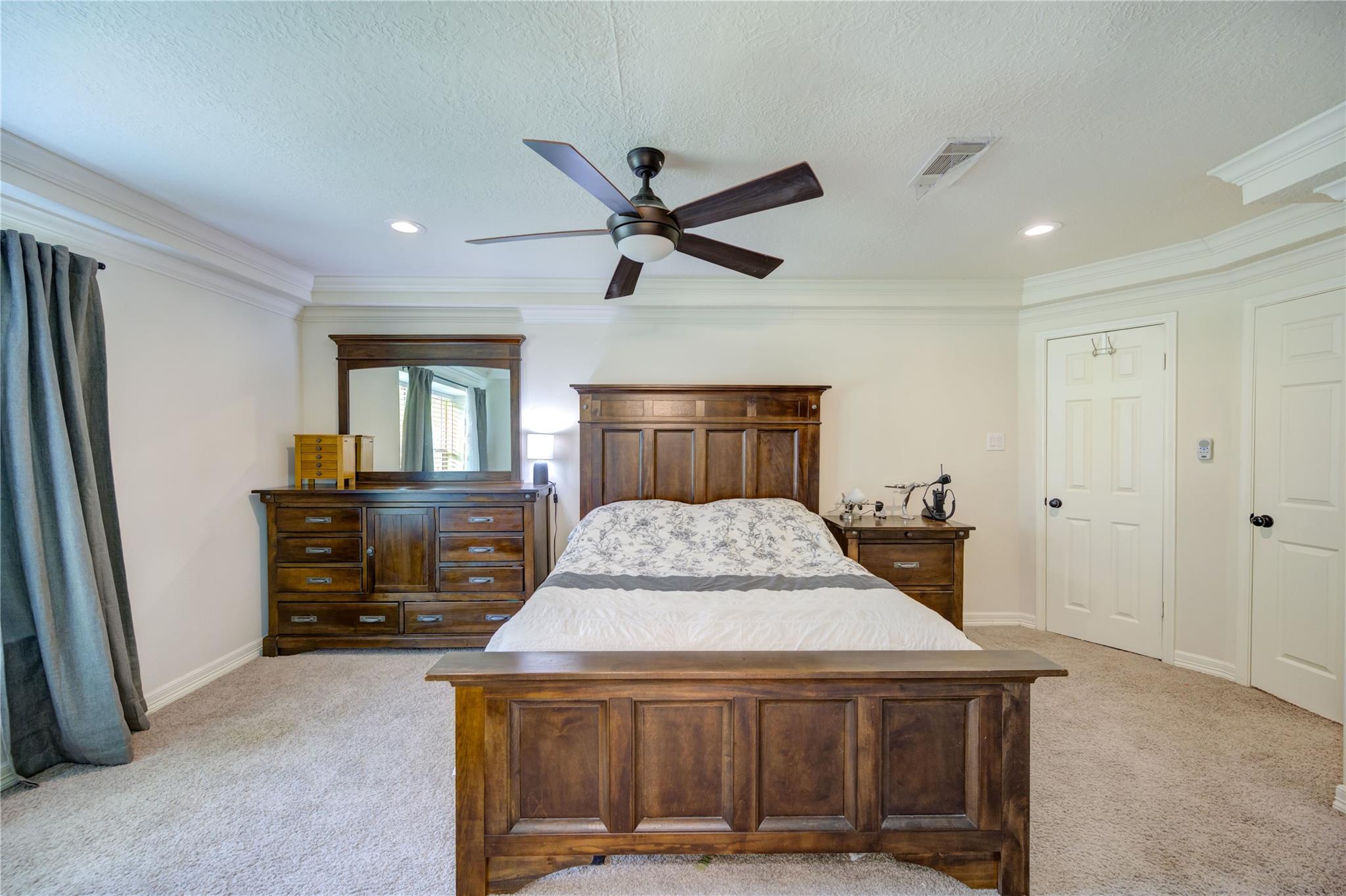 2410 Parkview Drive, Pearland