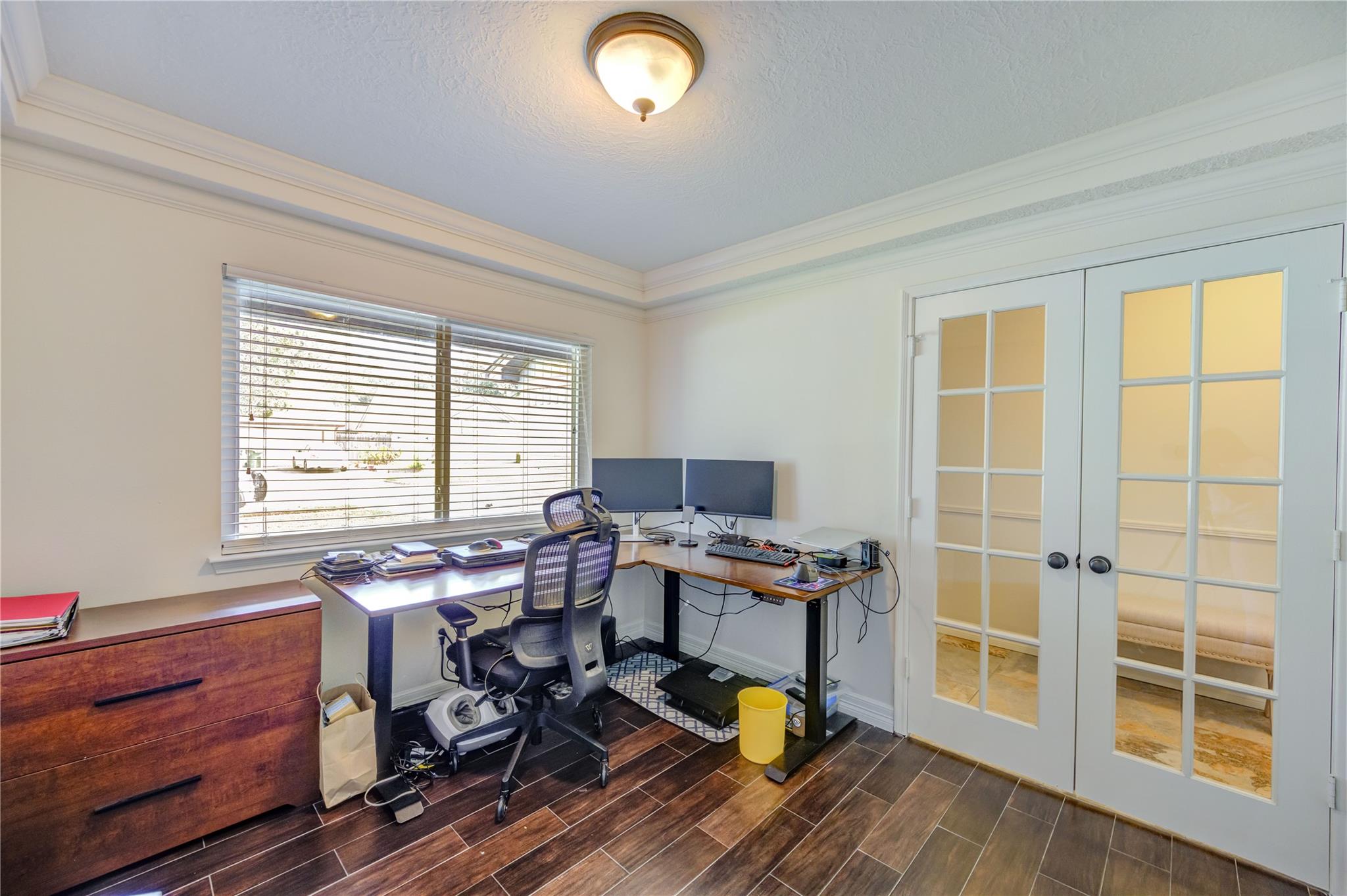 2410 Parkview Drive, Pearland