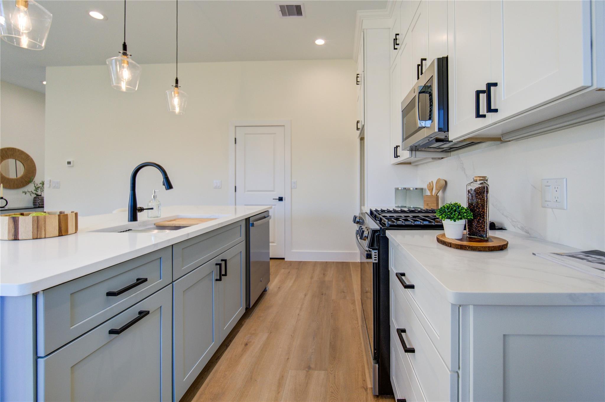 6135 Pacific Forest Drive