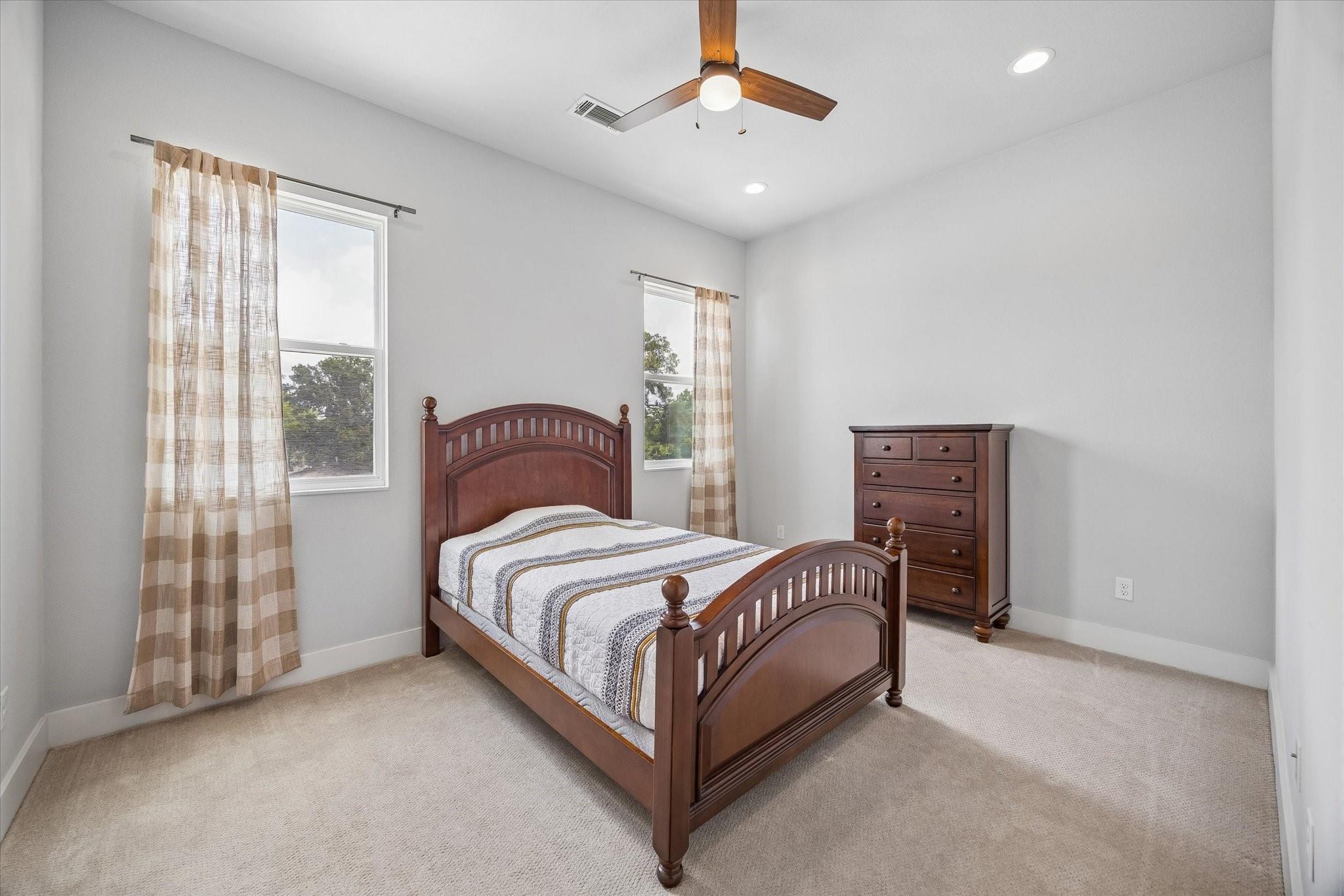 864 Wakefield Drive