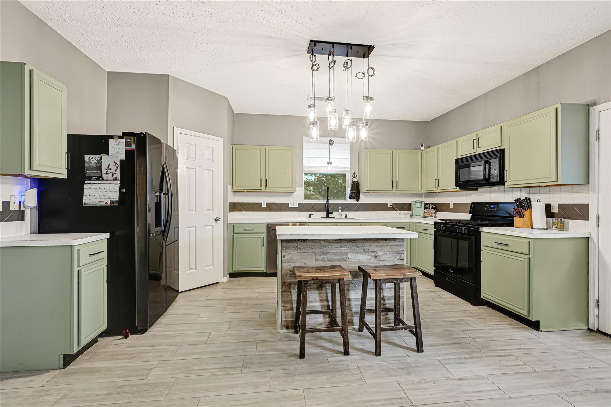 21118 Rushing Creek Lane