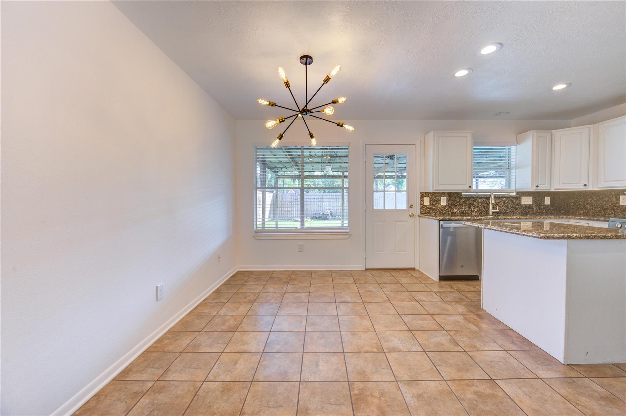 2707 Deep Anchor Way, Crosby