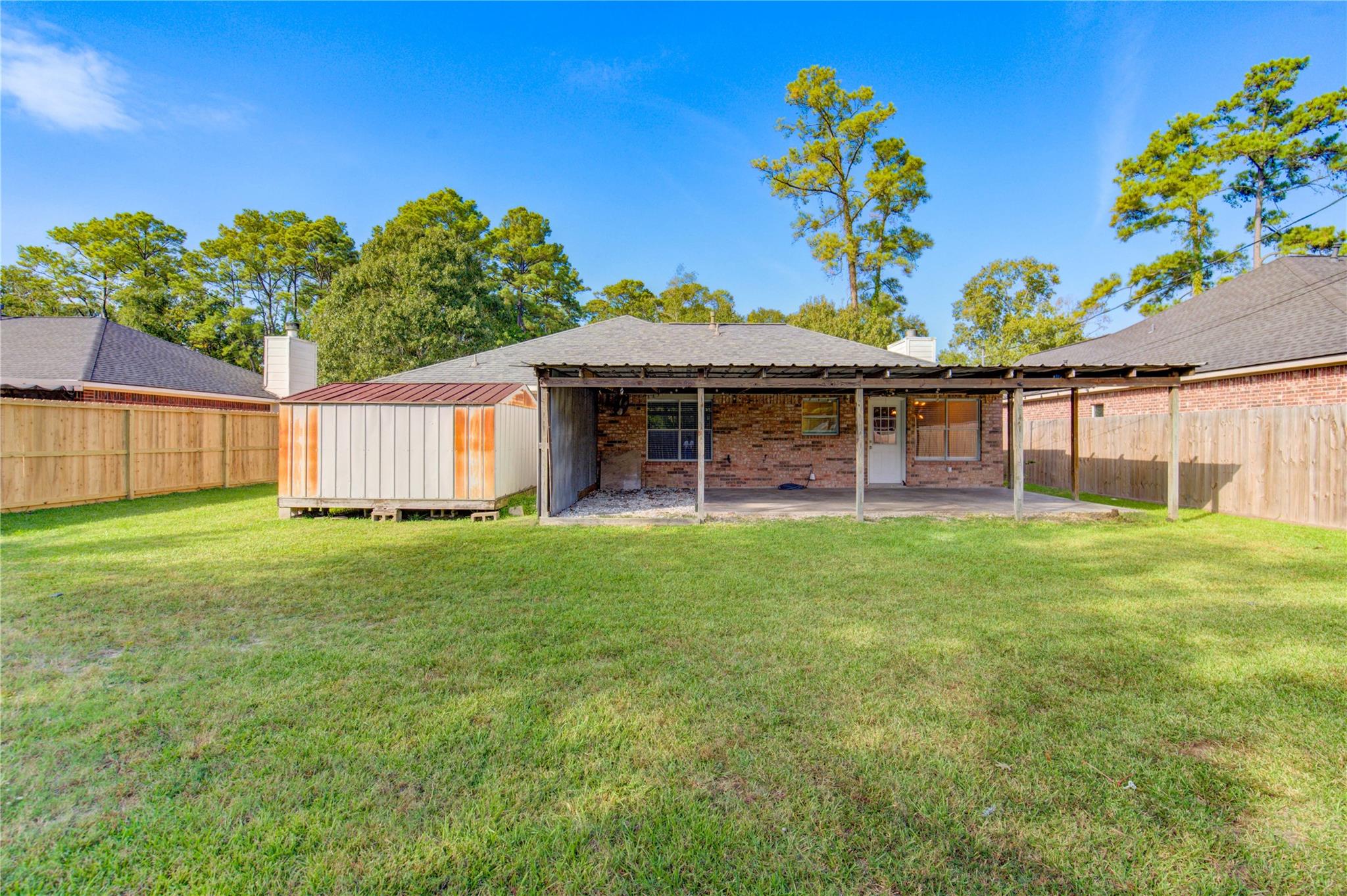 2707 Deep Anchor Way, Crosby